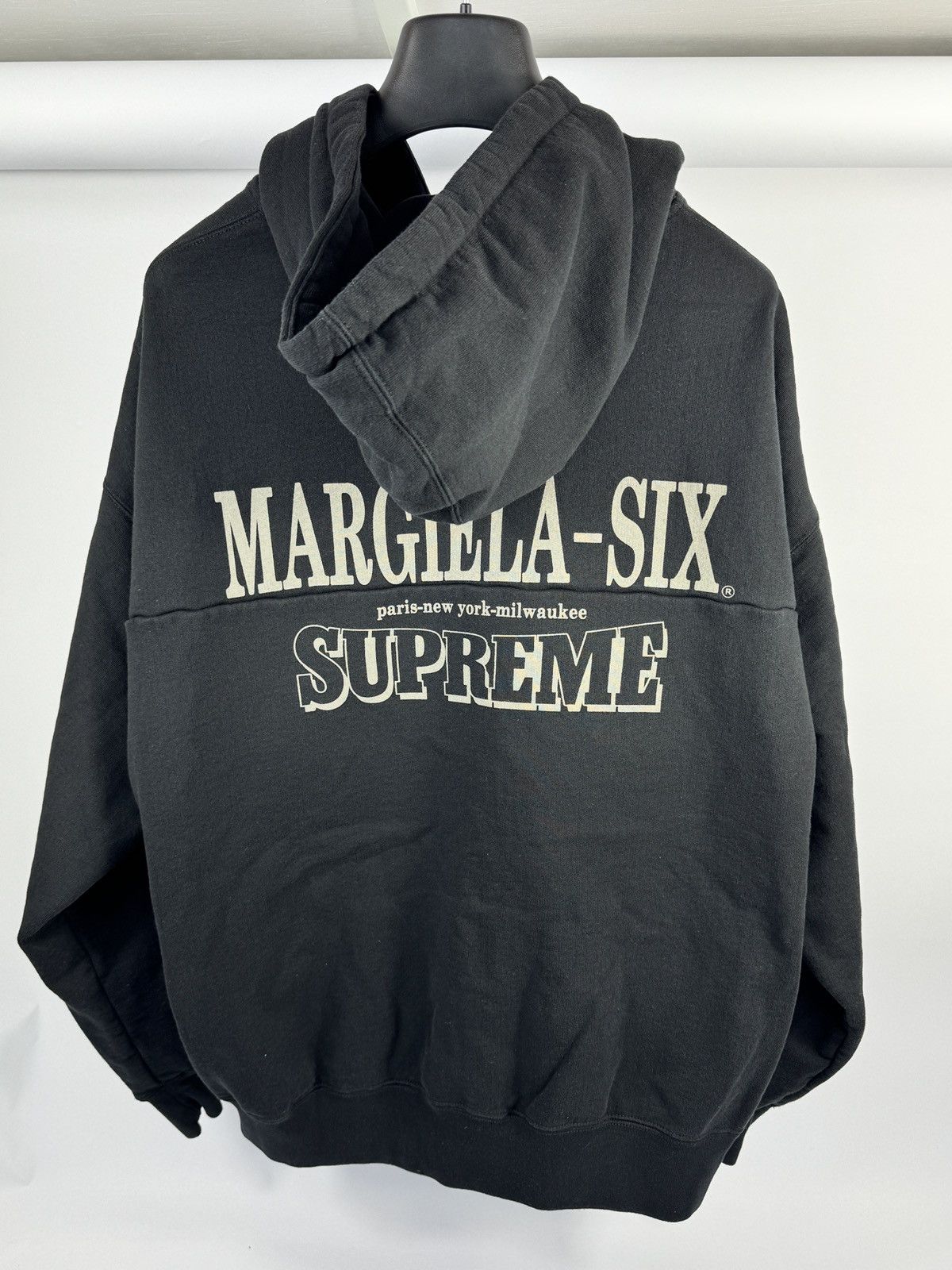 Maison Margiela × Supreme MM6 EAGLE ZIP UP HOODIE AND SWEATPANTS Size US L / EU 52-54 / 3 - 3 Thumbnail