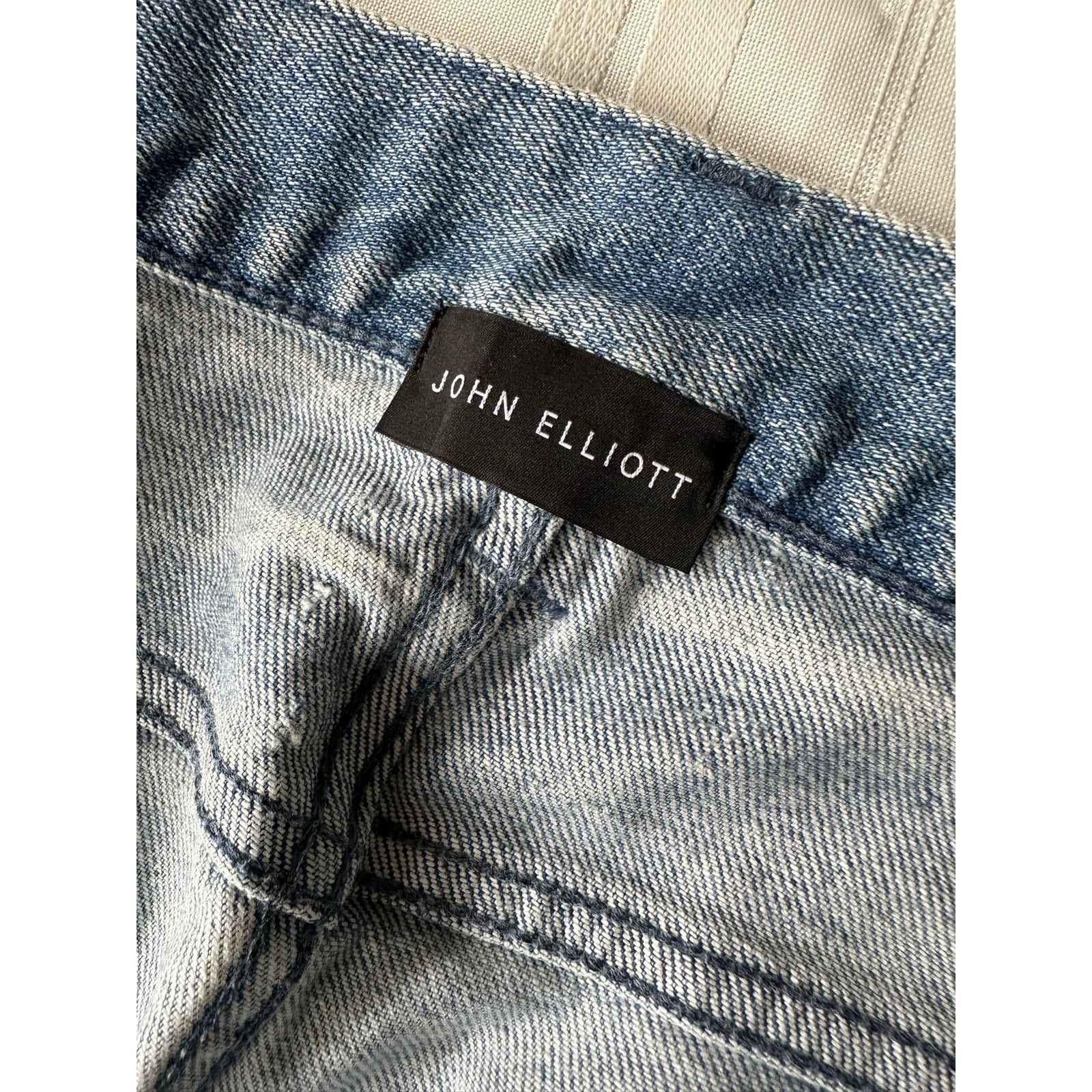 John Elliott NWT John Elliott The Cast 2 Jeans Distressed Men's Sz 28 Size US 28 / EU 44 - 2 Thumbnail