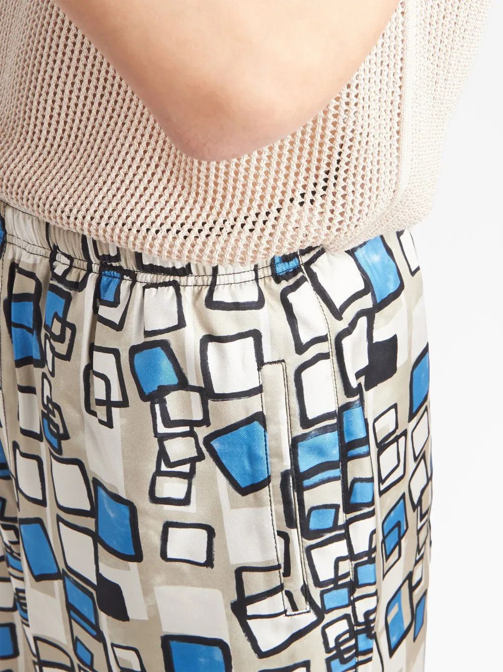 Prada o1bcso1str1025 Twill Geomentrico Shorts in Multicolor Size US 32 / EU 48 - 5 Thumbnail