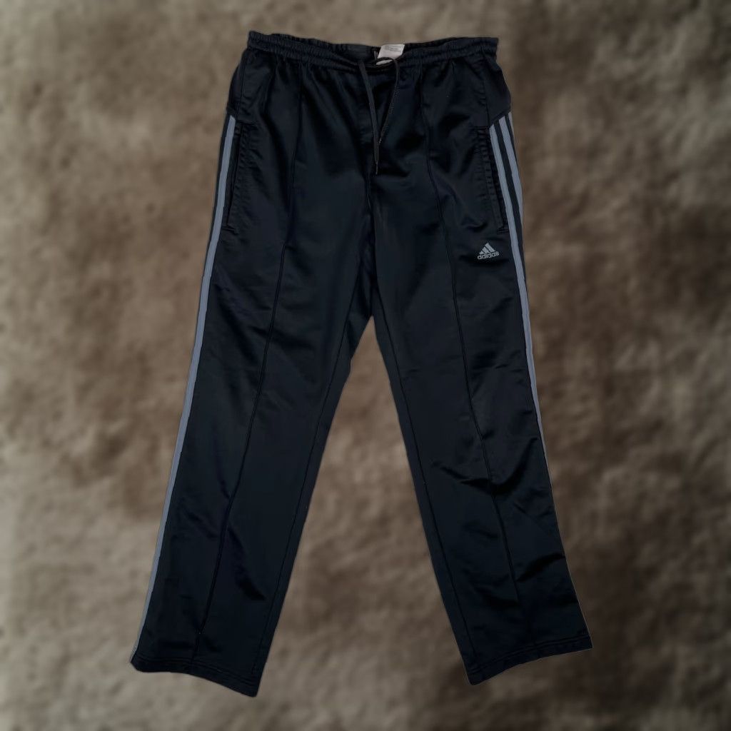 Adidas Adidas Sweatpants Mens Medium Black Elastic Waist Athletic Warm Up 3 Stripes Pants Mens Black Athletic Sweatpants Size US 31 - 1 Thumbnail