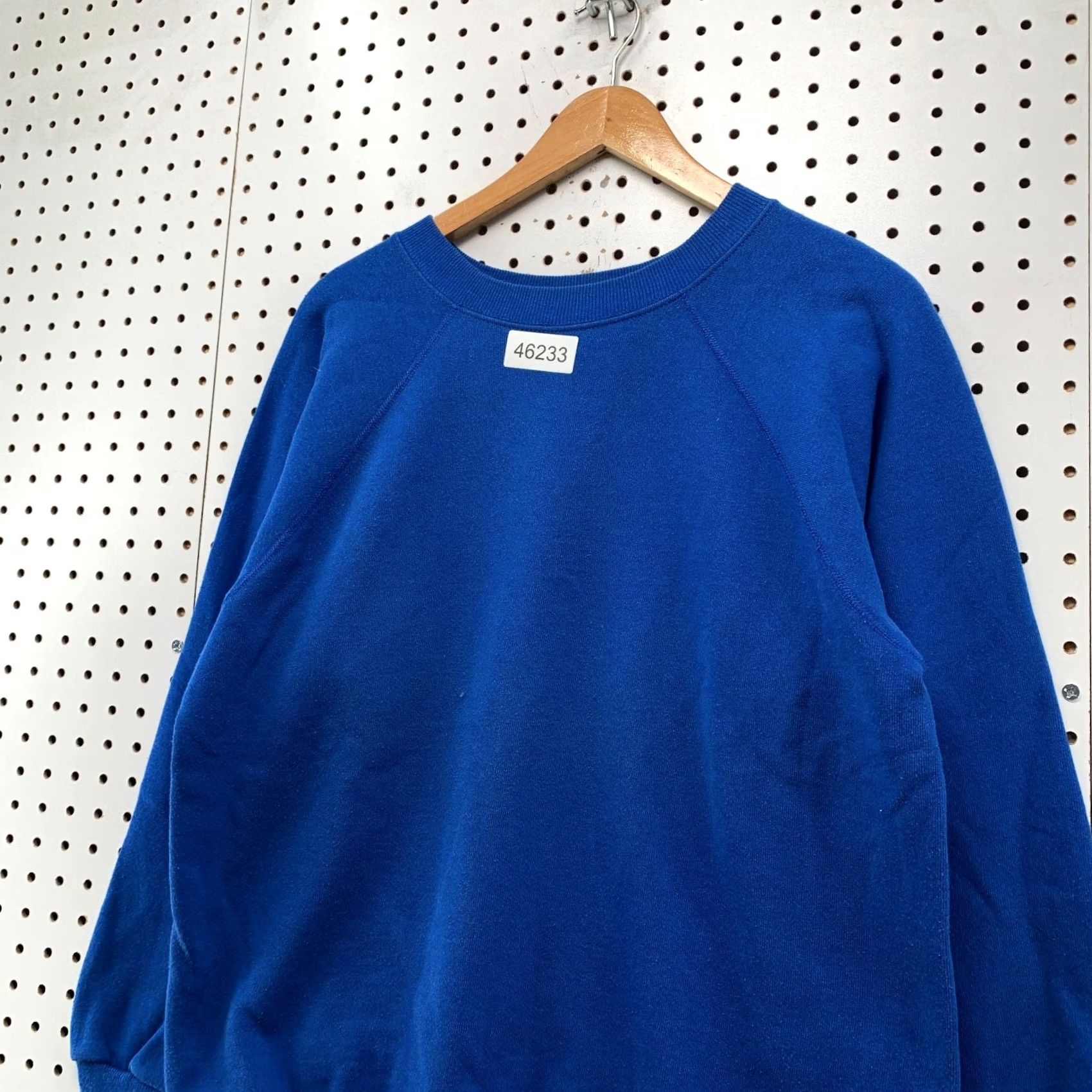 Hanes VINTAGE Hanes Sweatshirt Large Royal Blue Raglan Long Sleeve Fleece USA Mens 80s Size US L / EU 52-54 / 3 - 4 Thumbnail