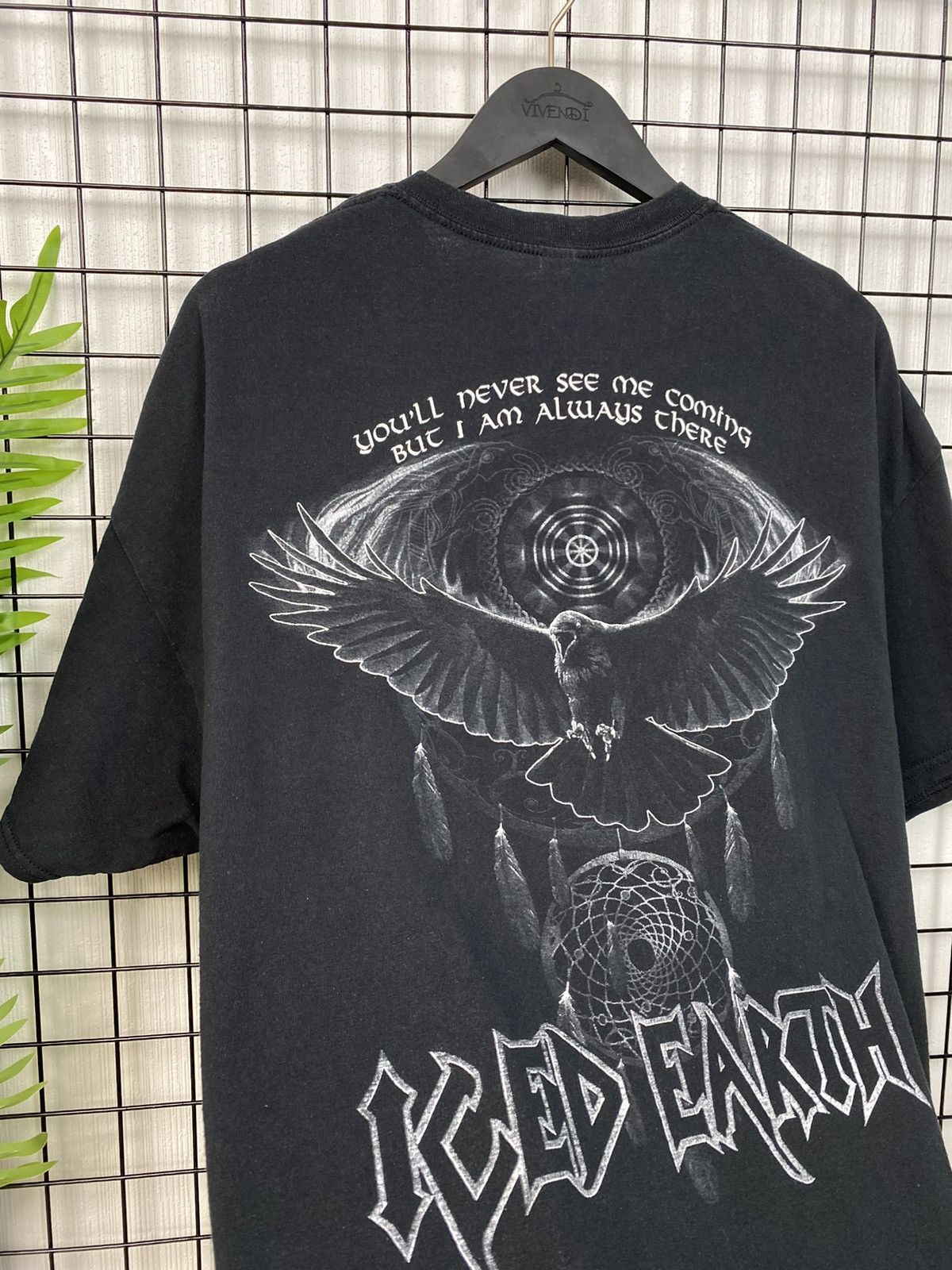 Band Tees Iced Earth Band Tour Tee Vintage Vibe Tshirt men oversized L Size US XXL / EU 58 / 5 - 20 Thumbnail