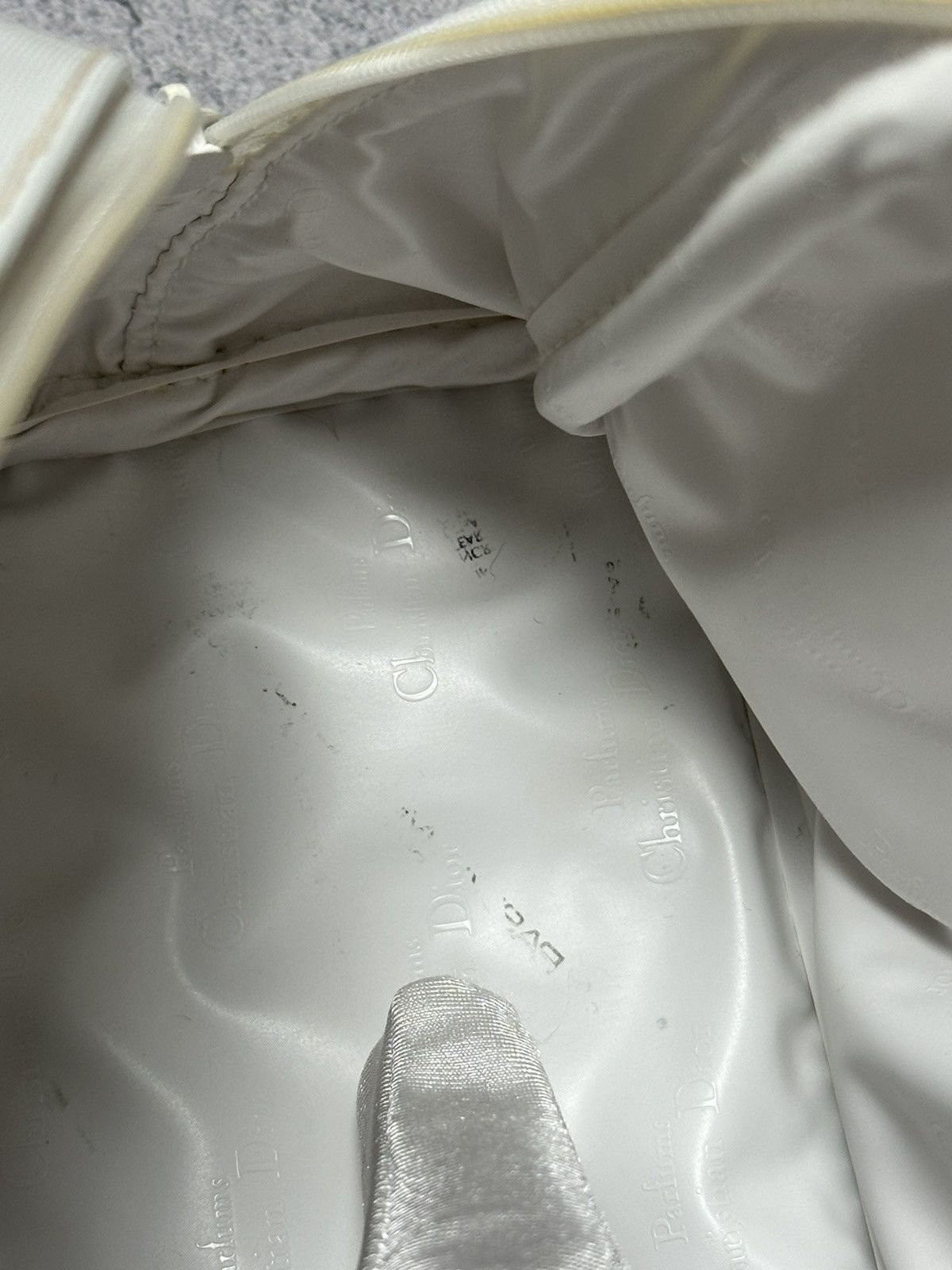 Dior Christian Dior Parfums Vintage Toiletry Pouch Cosmetics Bag Size ONE SIZE - 13 Thumbnail