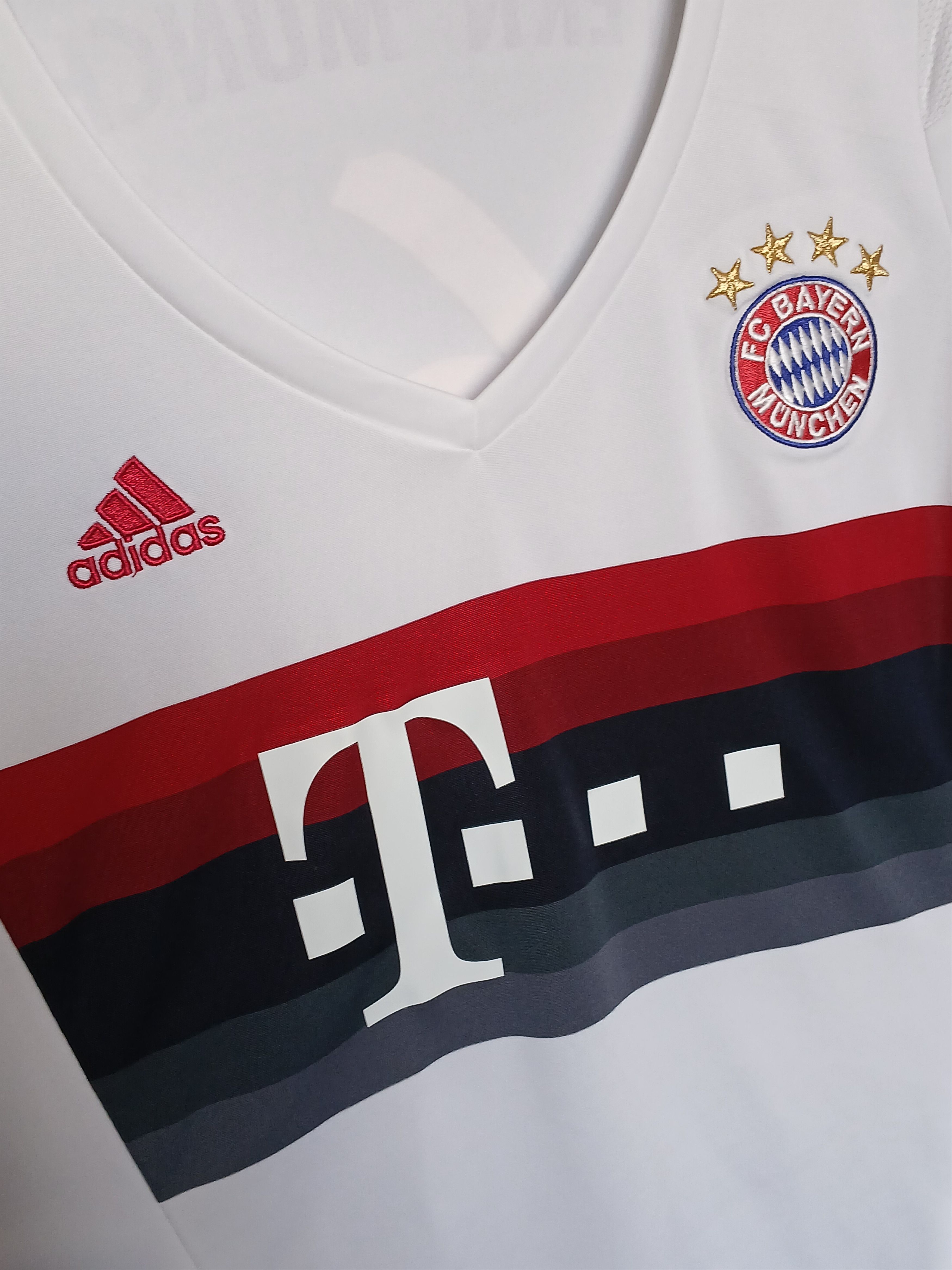 Adidas Bayern Munich Football Jersey T-Shirt Size S / US 4 / IT 40 - 3 Thumbnail