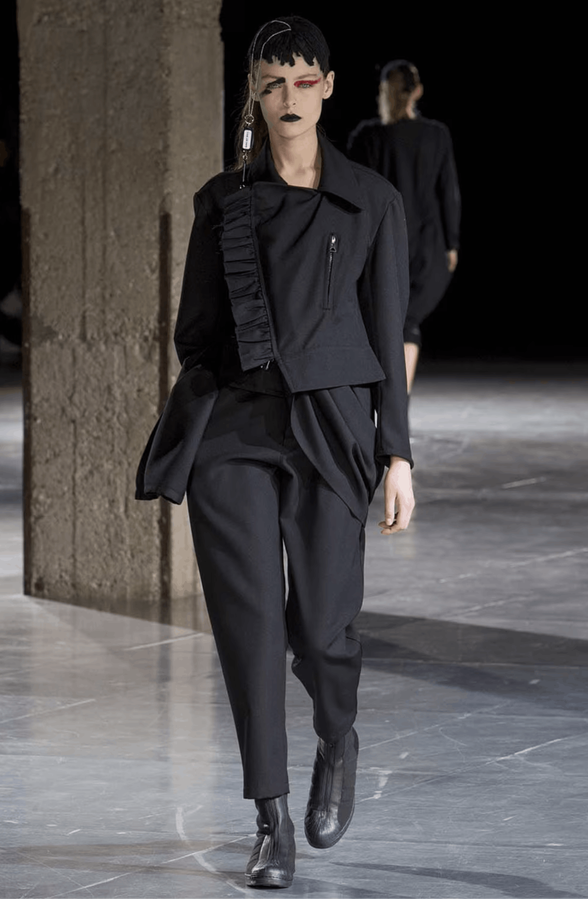 image of Yohji Yamamoto Femme - W/gabardine Tapered Pants, Women's (Size 29)