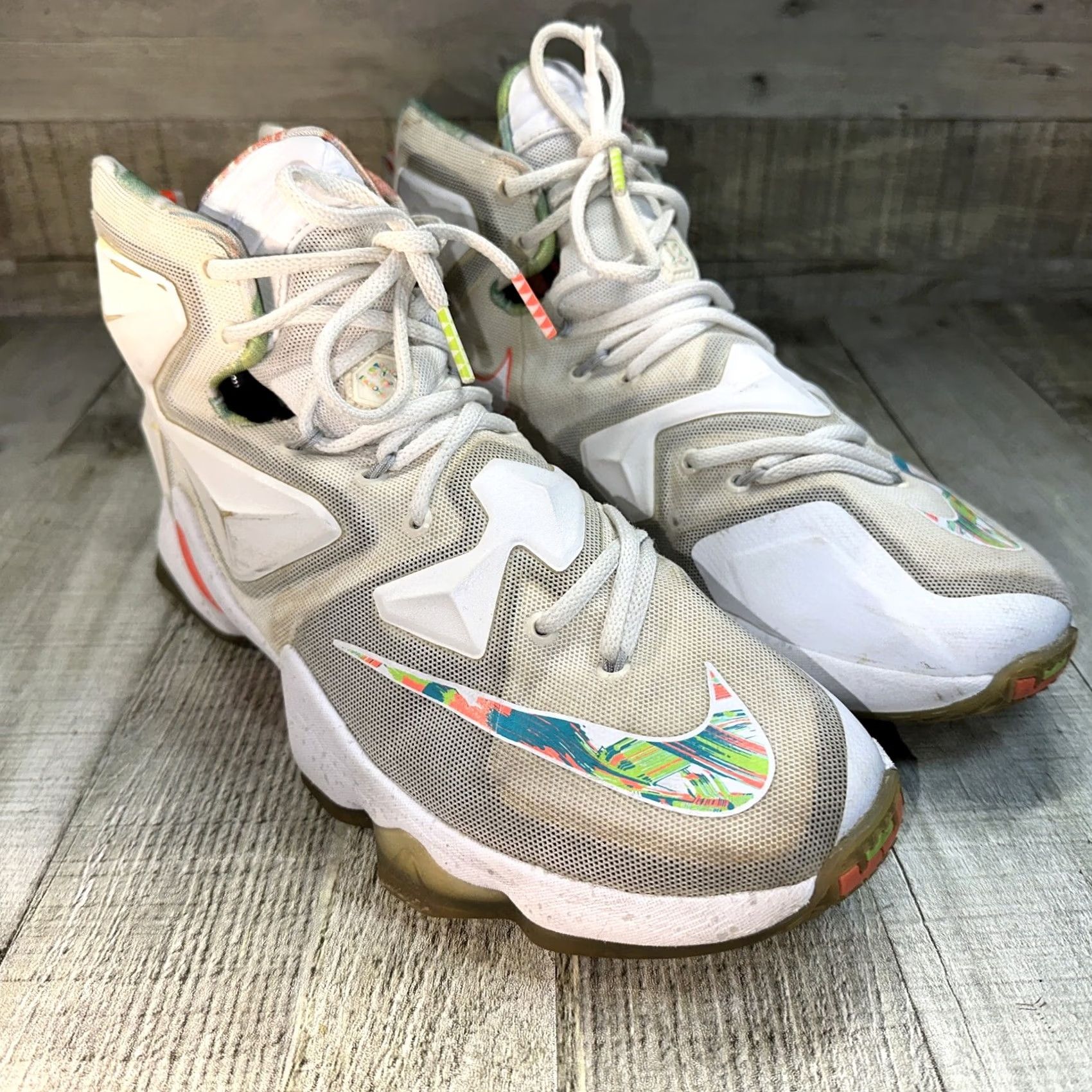 Nike Nike LeBron 13 Easter Mens Size 8.5 White Sneaker Basketball 2016 Mid Top Size US 9 / EU 42 - 2 Thumbnail