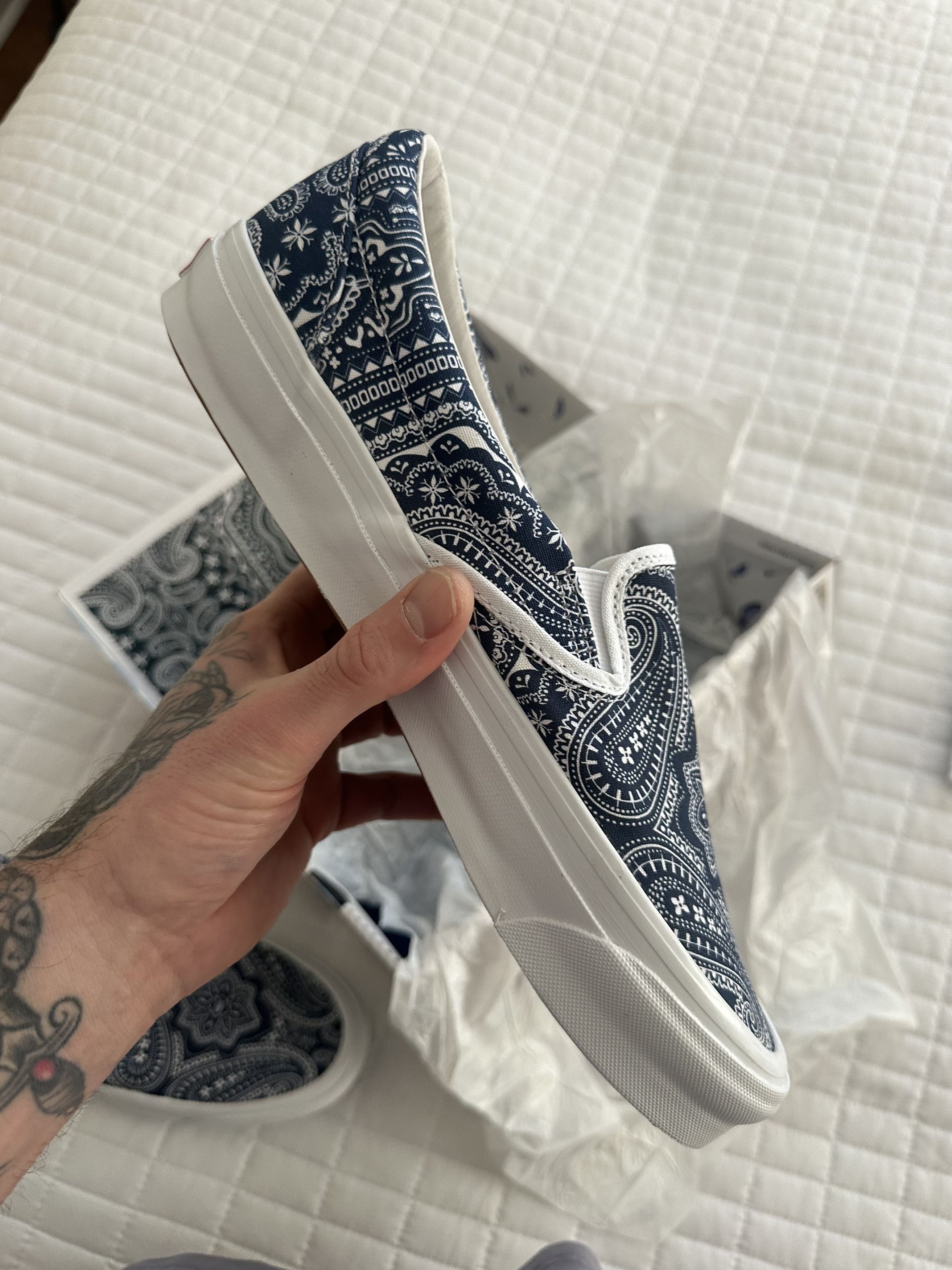 Kith × Vans KITH VANS OG CLASSIC SLIP ON 10TH ANNIVERSARY Size US 11.5 / EU 44-45 - 13 Thumbnail