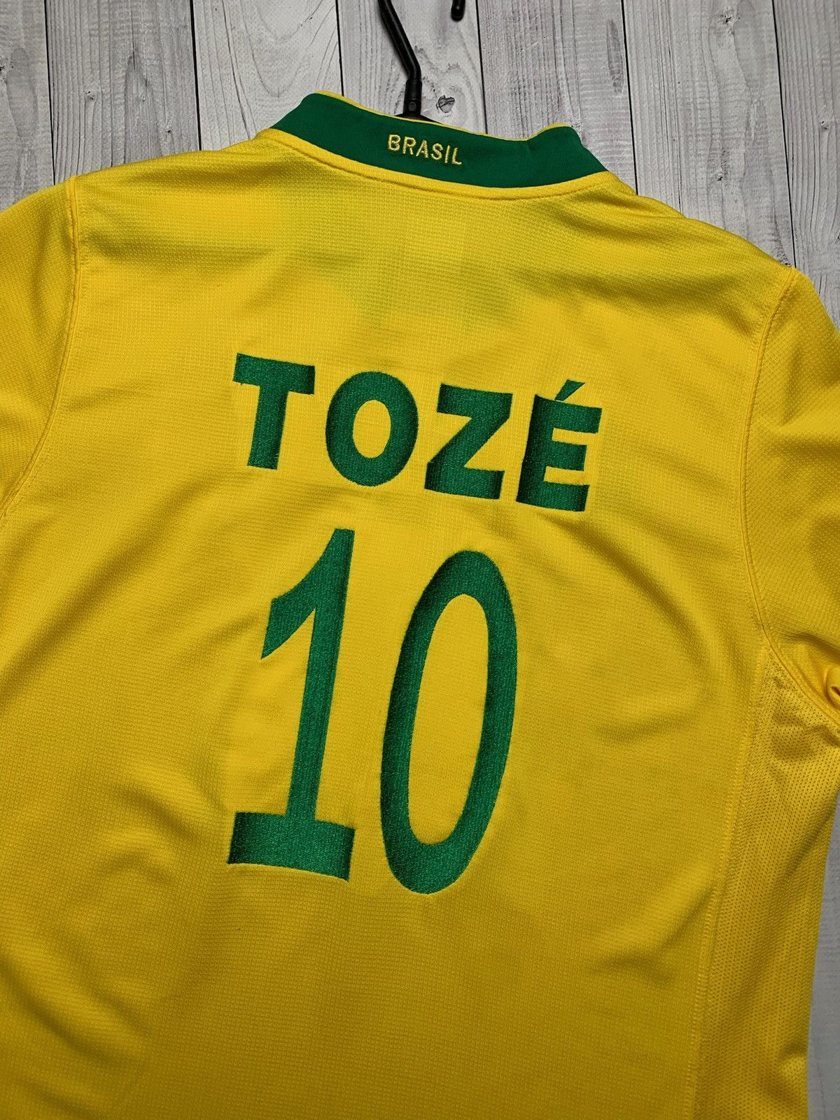 Vintage Vintage Brazil soccer tee size L yellow Brasil Size US L / EU 52-54 / 3 - 5 Thumbnail