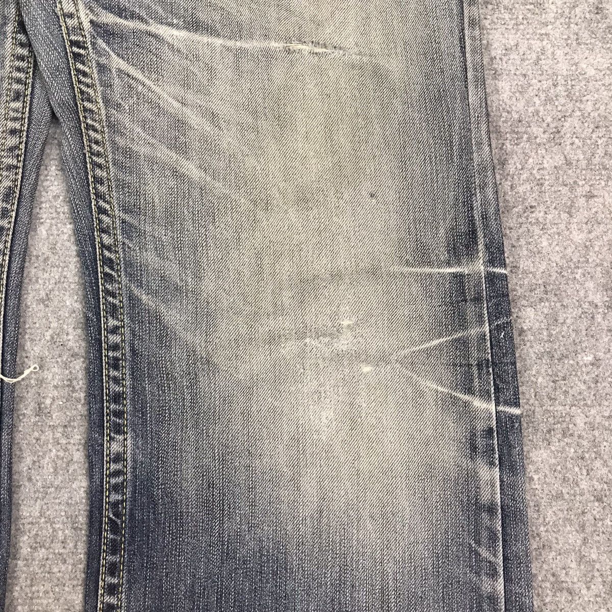 Japanese Brand DISTRESSED DENIM BAGGY RED PEPPER PANTS Size US 34 / EU 50 - 6 Thumbnail