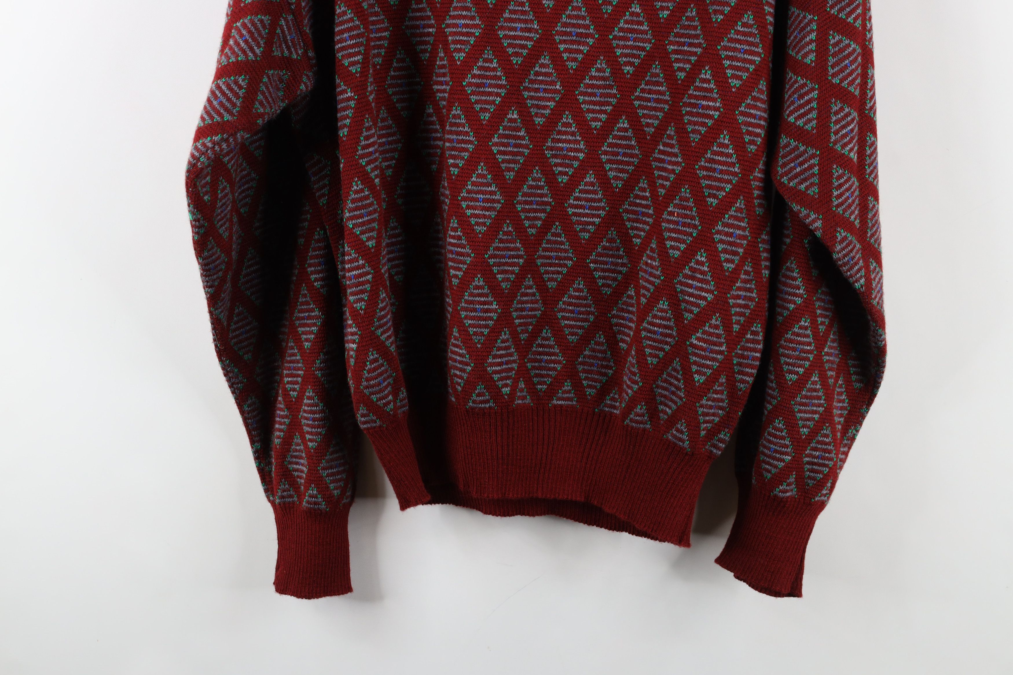 Vintage Vintage 90s Streetwear Blend Diamond Knit Crewneck Sweater Size US M / EU 48-50 / 2 - 12 Thumbnail