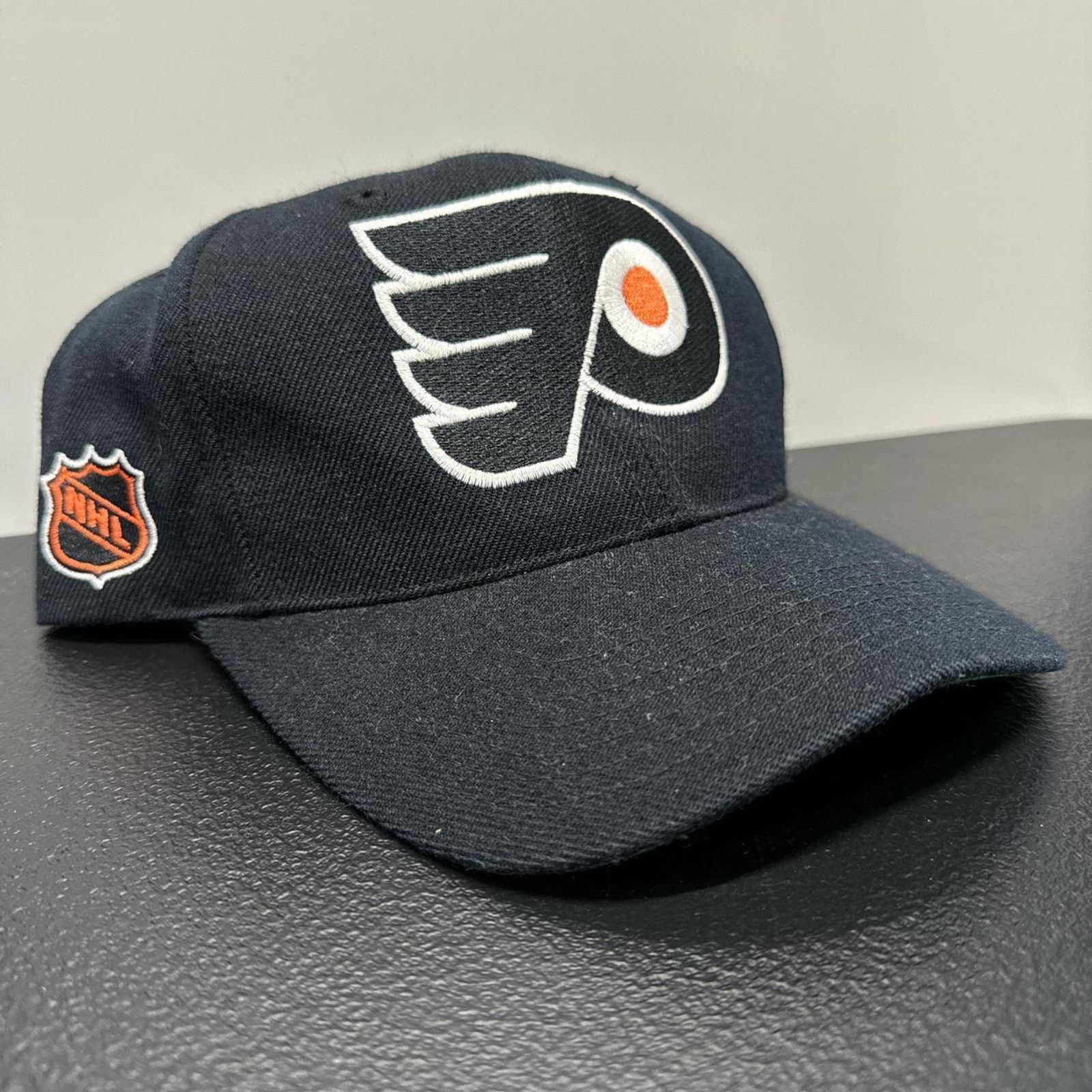 Vintage Sports Specialties Philadelphia Flyers Vintage SnapBack Hat Size ONE SIZE - 1 Thumbnail