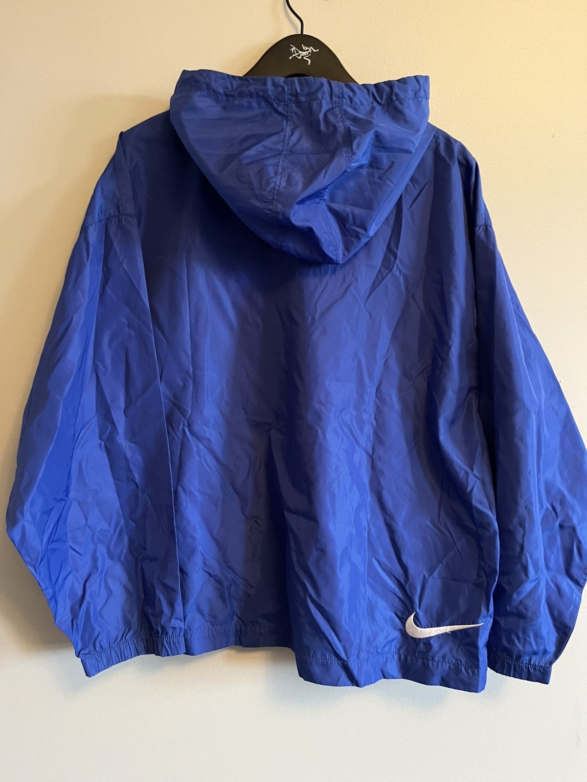 Nike Vintage Nike light hooded windbreaker pullover Size US M / EU 48-50 / 2 - 2 Thumbnail