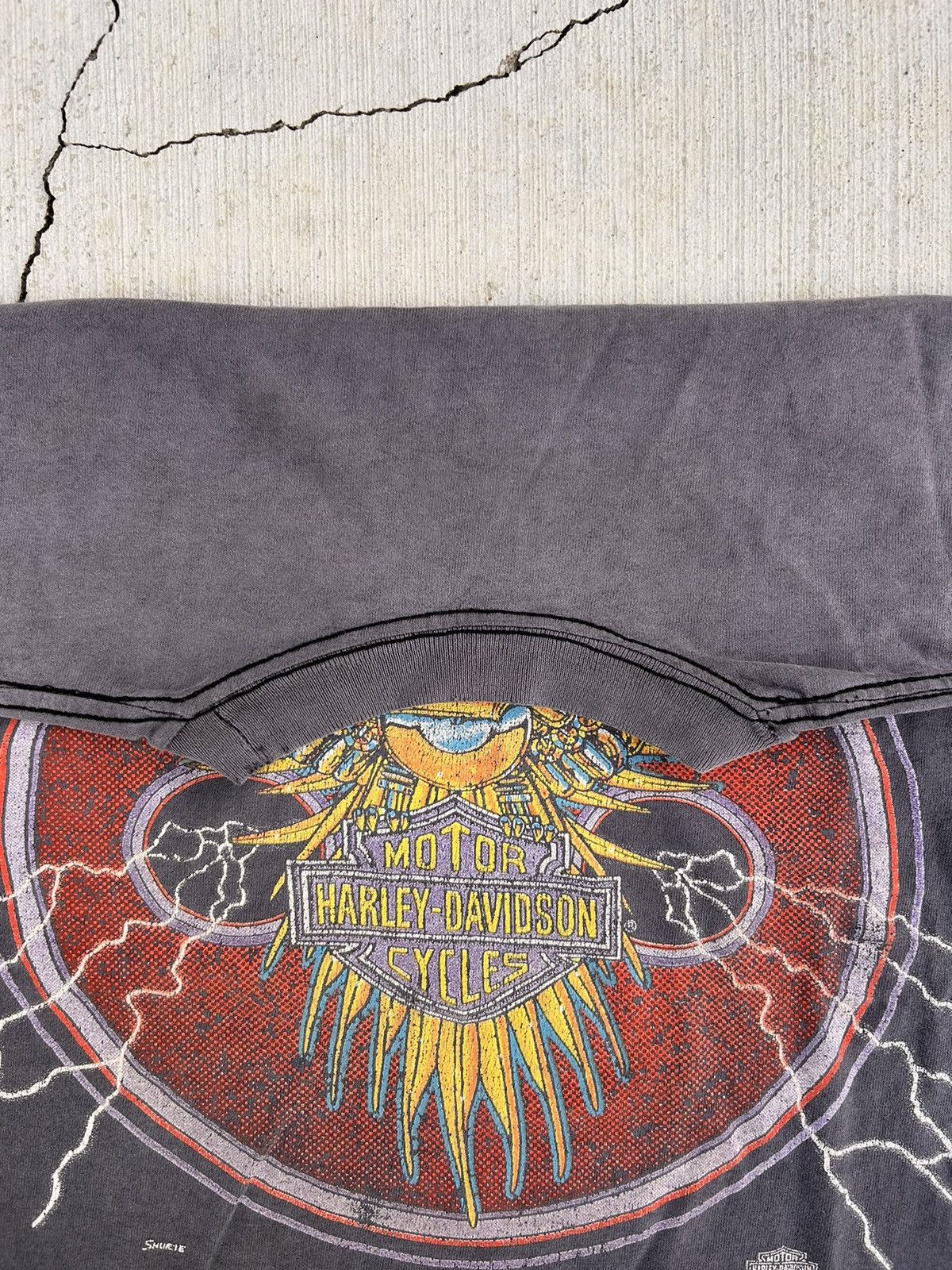 Harley Davidson SUPER FADED Black 90s Harley Davidson lightning graphic tee Size US XL / EU 56 / 4 - 3 Thumbnail