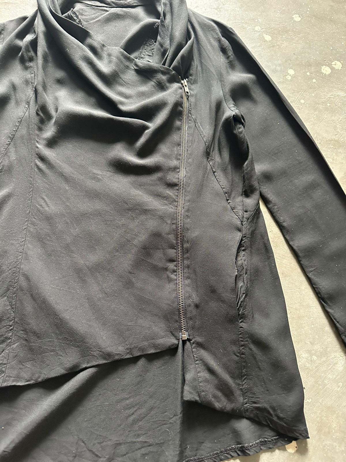 Helmut Lang Helmut Lang Asymmetric Jacket Size L / US 10 / IT 46 - 2 Thumbnail