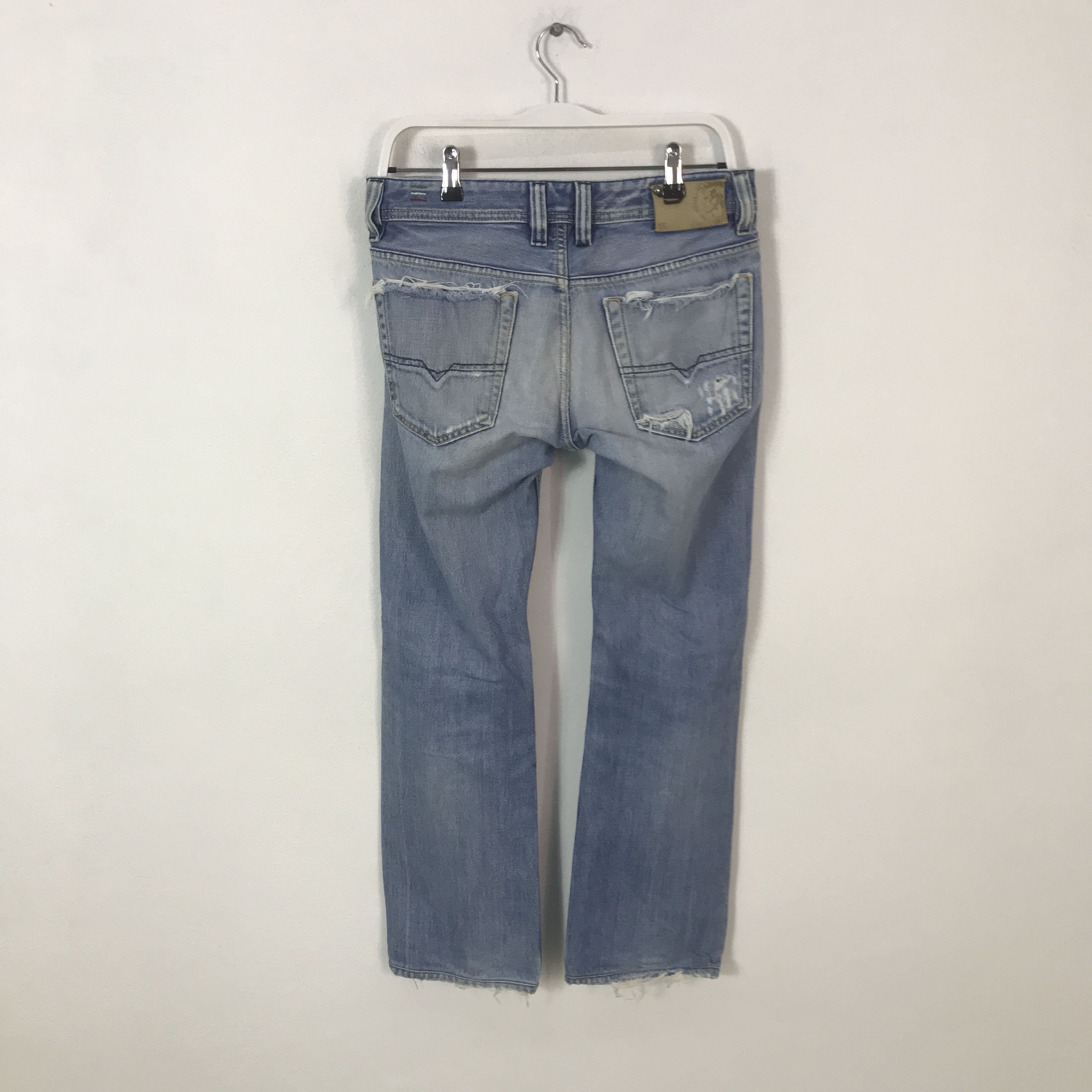 Diesel Diesel industries distressed denim pants K54B16 Size US 30 / EU 46 - 4 Thumbnail