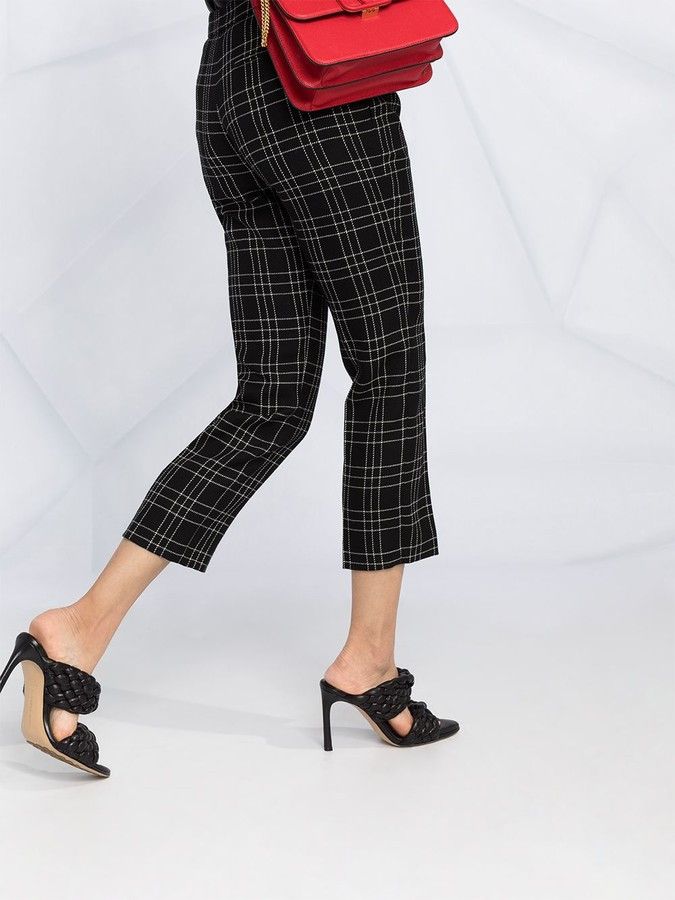 Alexander McQueen o1y0325 Pant in Black Size 26" / US 2 / IT 38 - 5 Thumbnail