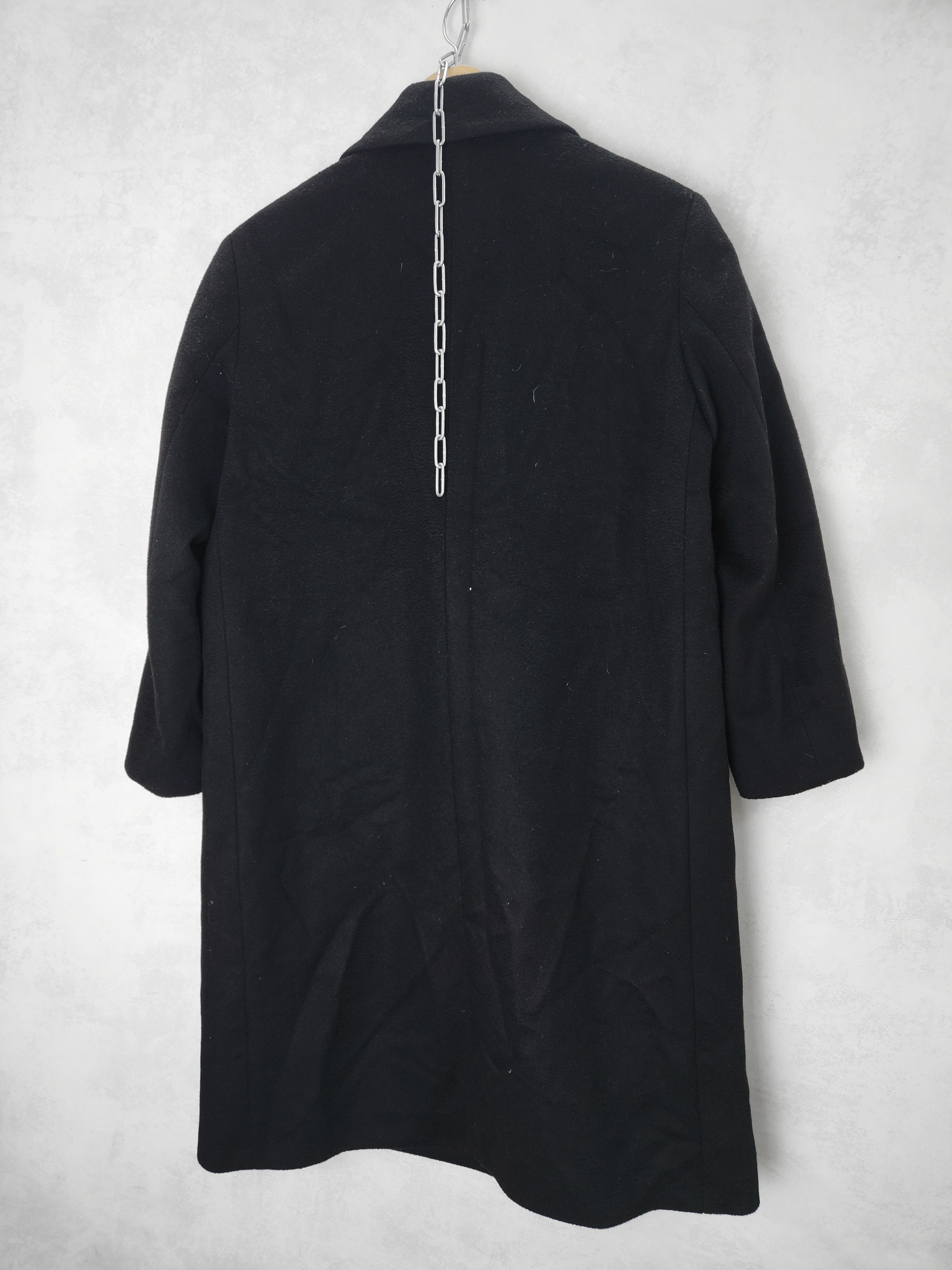 Eleventy Womens Eleventy black wool coat button up size M Size M / US 6-8 / IT 42-44 - 6 Thumbnail