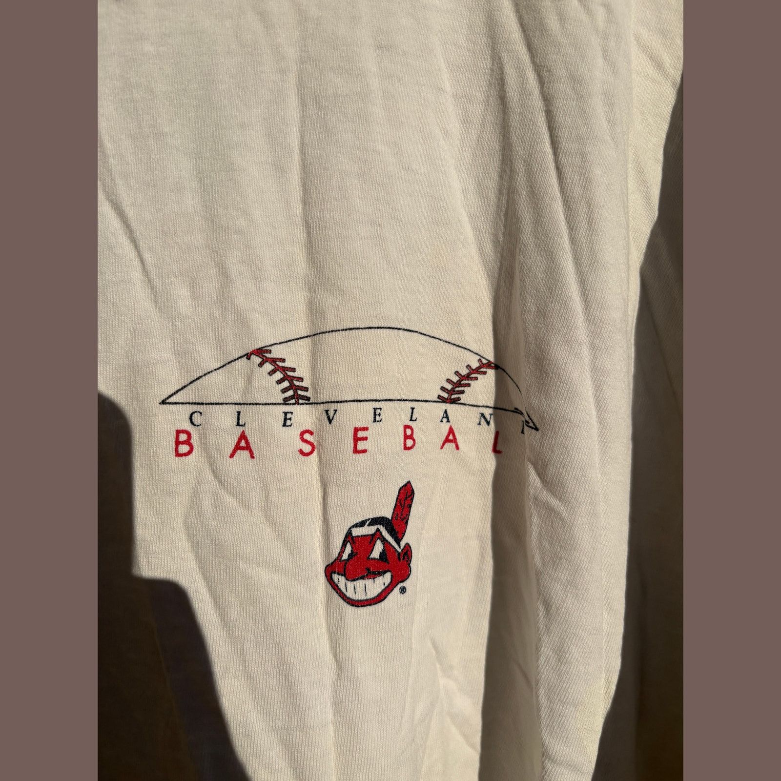 MLB VTG Cleveland Baseball Tee | Distressed Fade | Grunge Size US XL / EU 56 / 4 - 5 Thumbnail