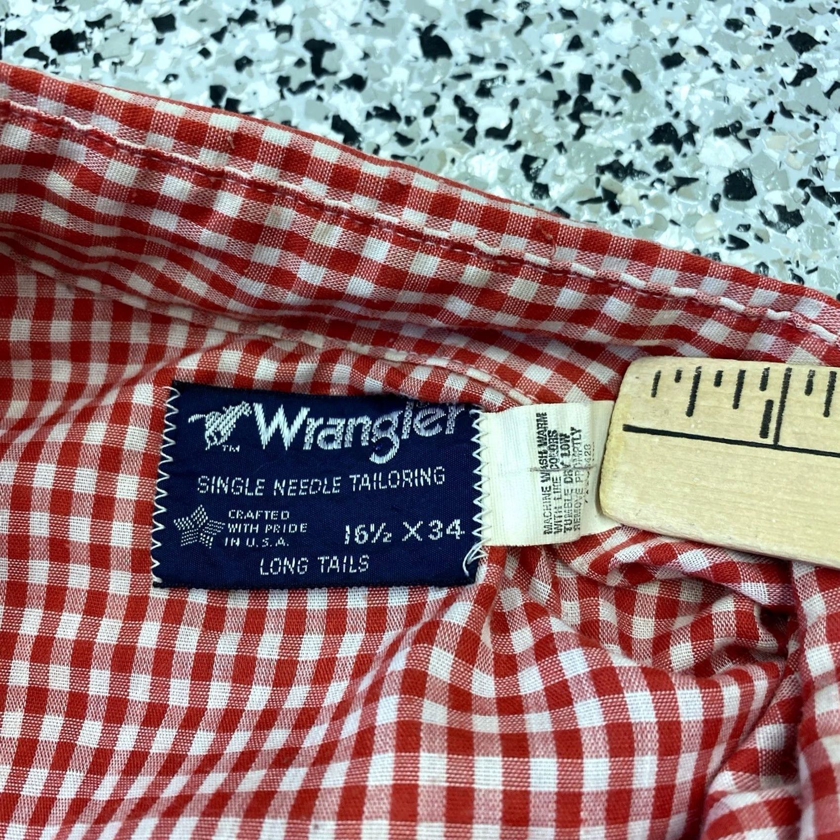 Wrangler VINTAGE Wrangler Red Plaid Shirt Pearl Snap Regular Fit USA Mens 16.5/34 Button-Up Size US XL / EU 56 / 4 - 3 Thumbnail