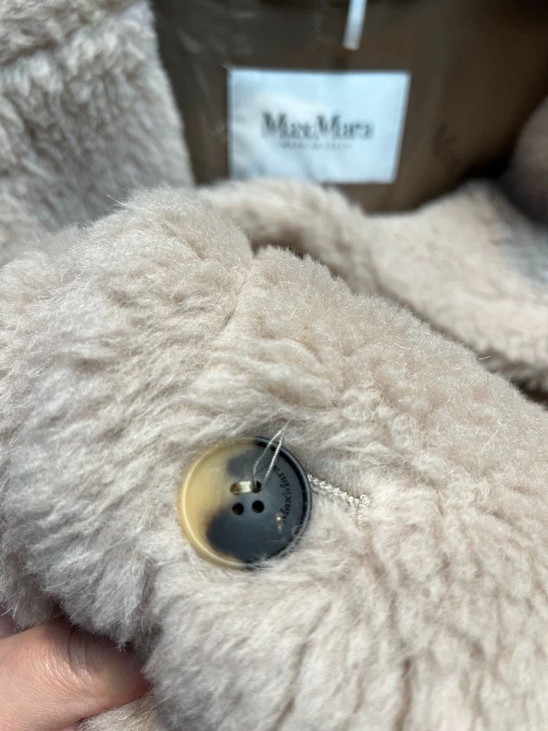Max Mara Max Mara Sand Teddy Collection Coat Size M / US 6-8 / IT 42-44 - 6 Thumbnail