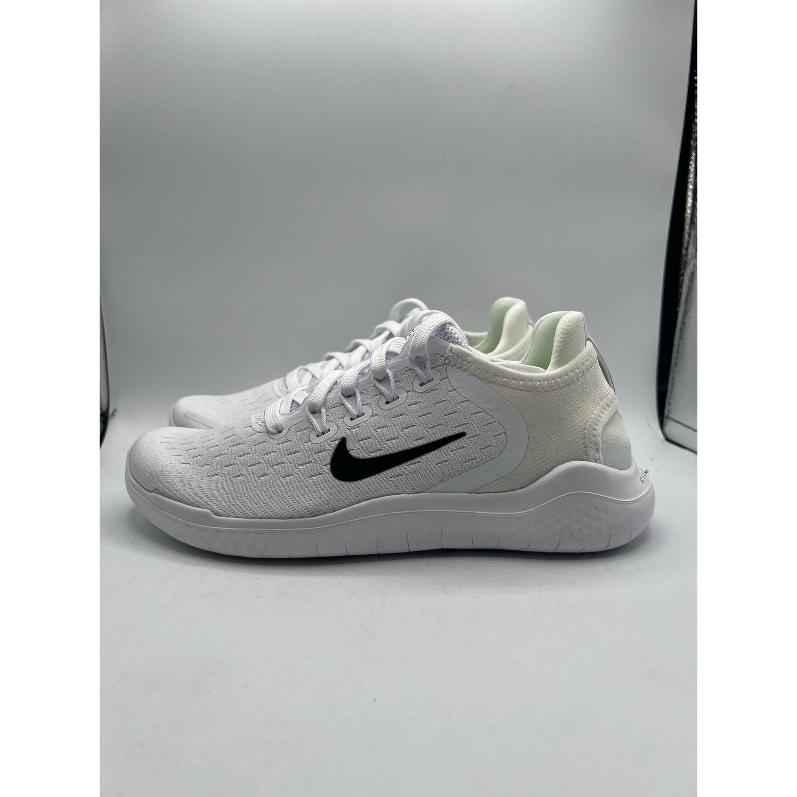 Nike Nike Free RN 2018 “White Black” size 5 women’s Size US 5 / IT 35 - 1 Thumbnail