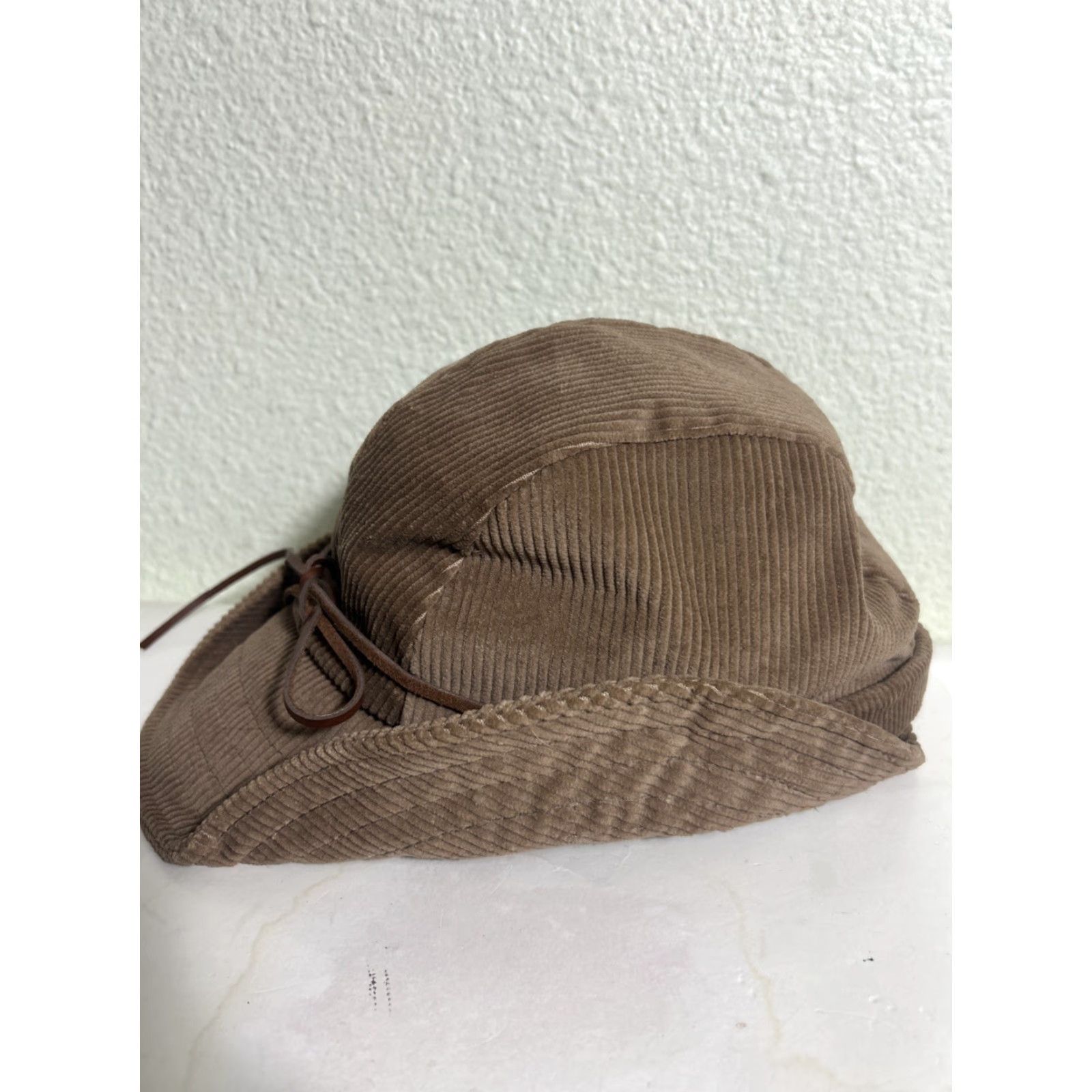 Vintage VINTAGE Unbranded Fedora Shirt? Size ONE SIZE - 4 Thumbnail