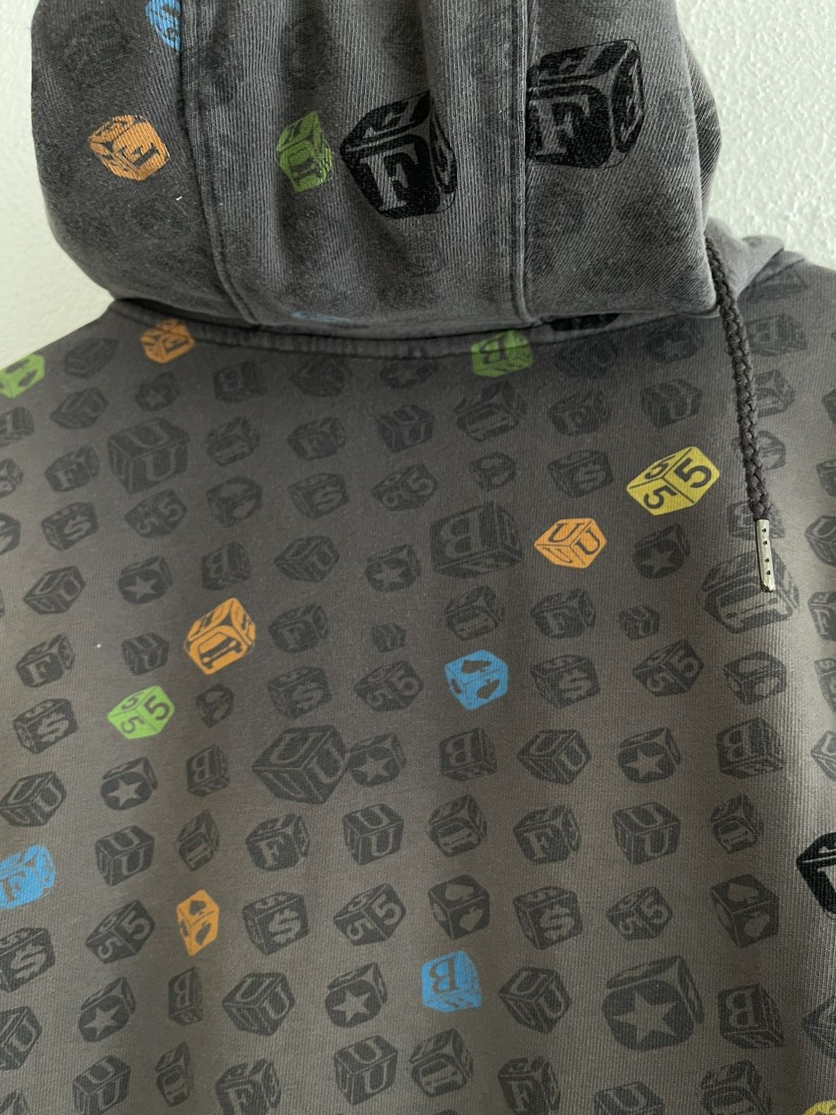 Fubu Fubu All Over Prints Dice Hoodie Size US L / EU 52-54 / 3 - 4 Thumbnail