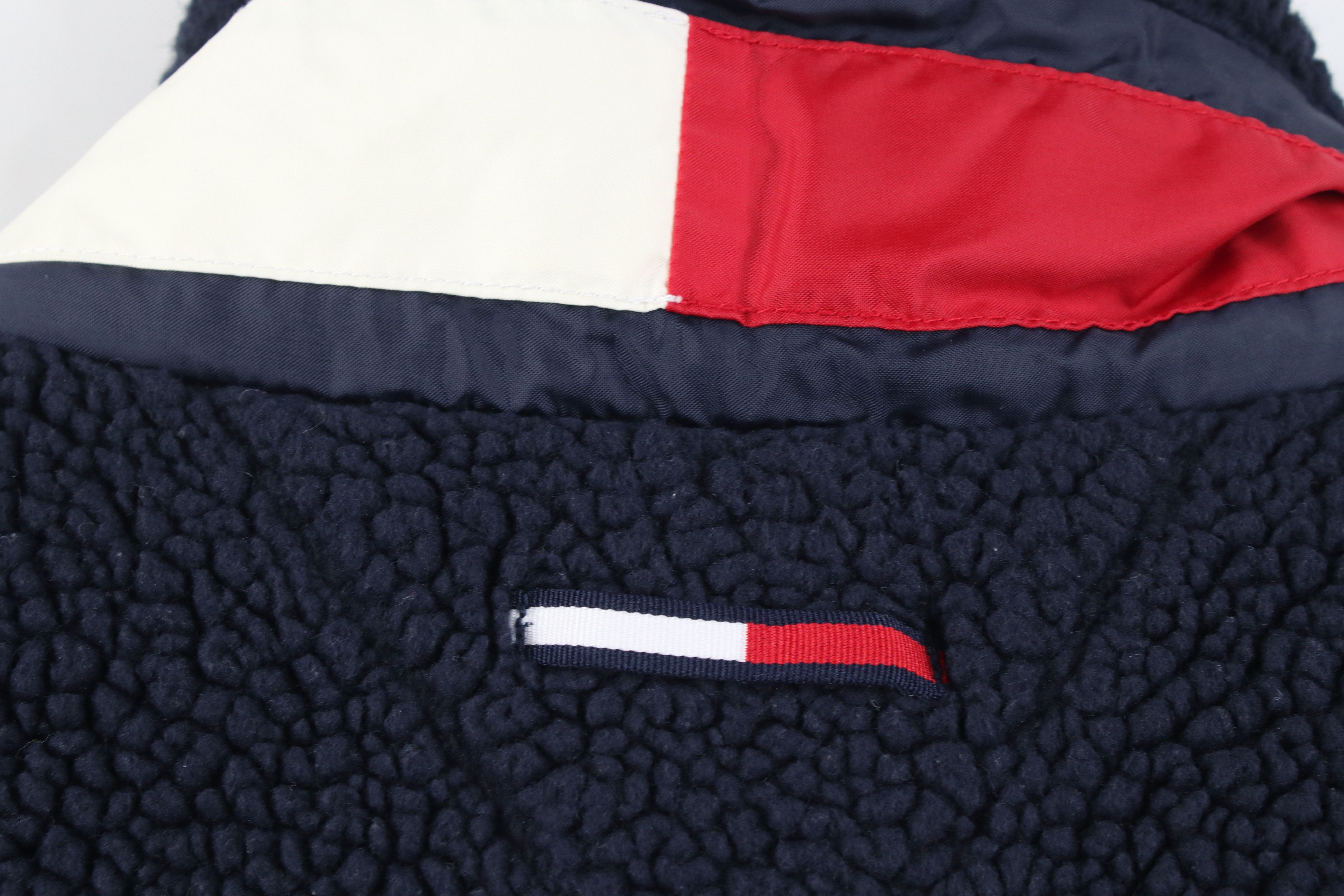 Tommy Hilfiger Vintage 90s Tommy Hilfiger Deep Pile Fleece 1/4 Zip Sweater Size US L / EU 52-54 / 3 - 11 Thumbnail