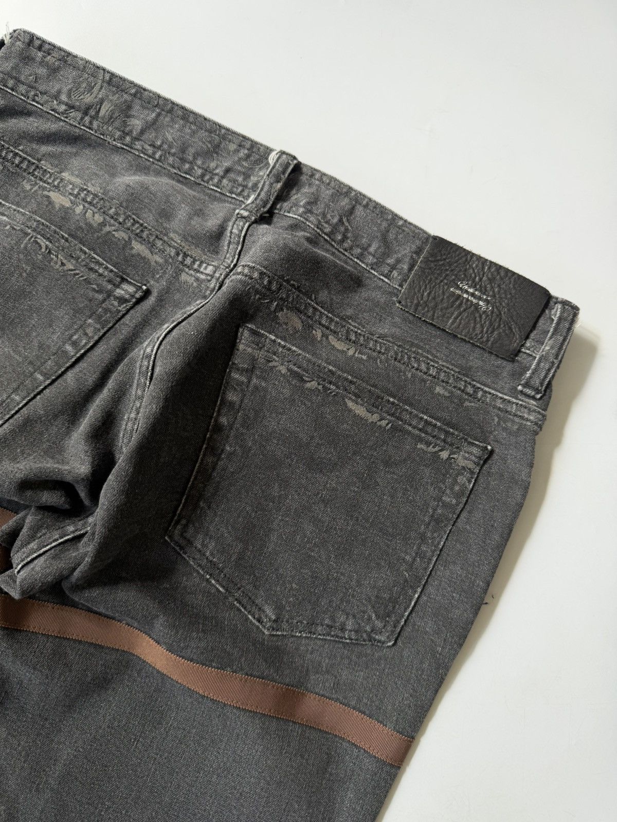 Undercover Undercover Ripped Skinny Jeans Size US 31 - 13 Thumbnail