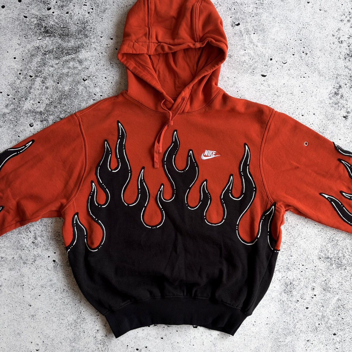 Nike Reworked Nike Flame Custom Hoodie Size US M / EU 48-50 / 2 - 3 Thumbnail