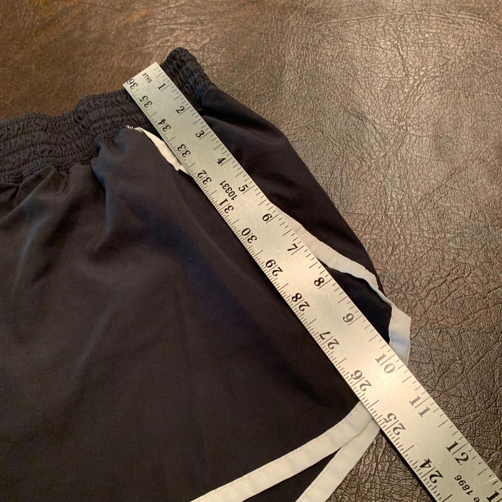 Champion Champion Shorts Womens MED Black & White Running Shorts (351 Size 32" / US 10 / IT 46 - 10 Thumbnail