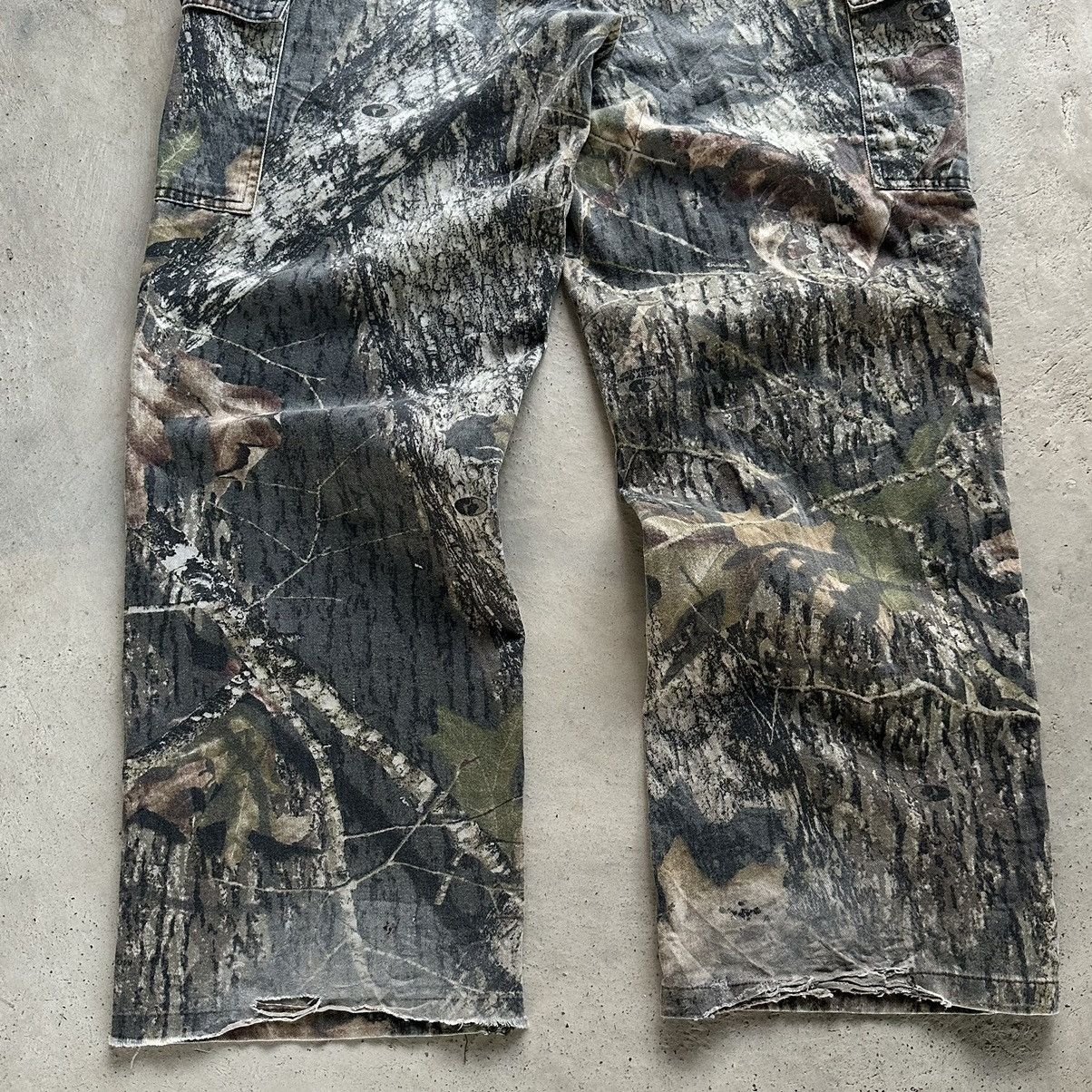 Carhartt × Realtree (32x29) Broken zipper! Vintage Realtree Camo Cargo Pants Size US 32 / EU 48 - 16 Thumbnail