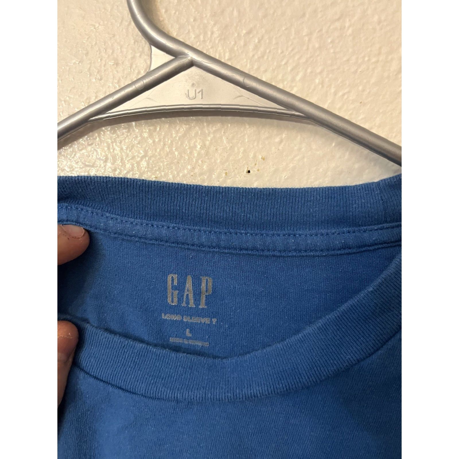 Gap Gap Shirt Mens L Blue Crew Neck Long Sleeve T-Shirt Solid Regular Fit Cotton Knit Size US L / EU 52-54 / 3 - 2 Thumbnail