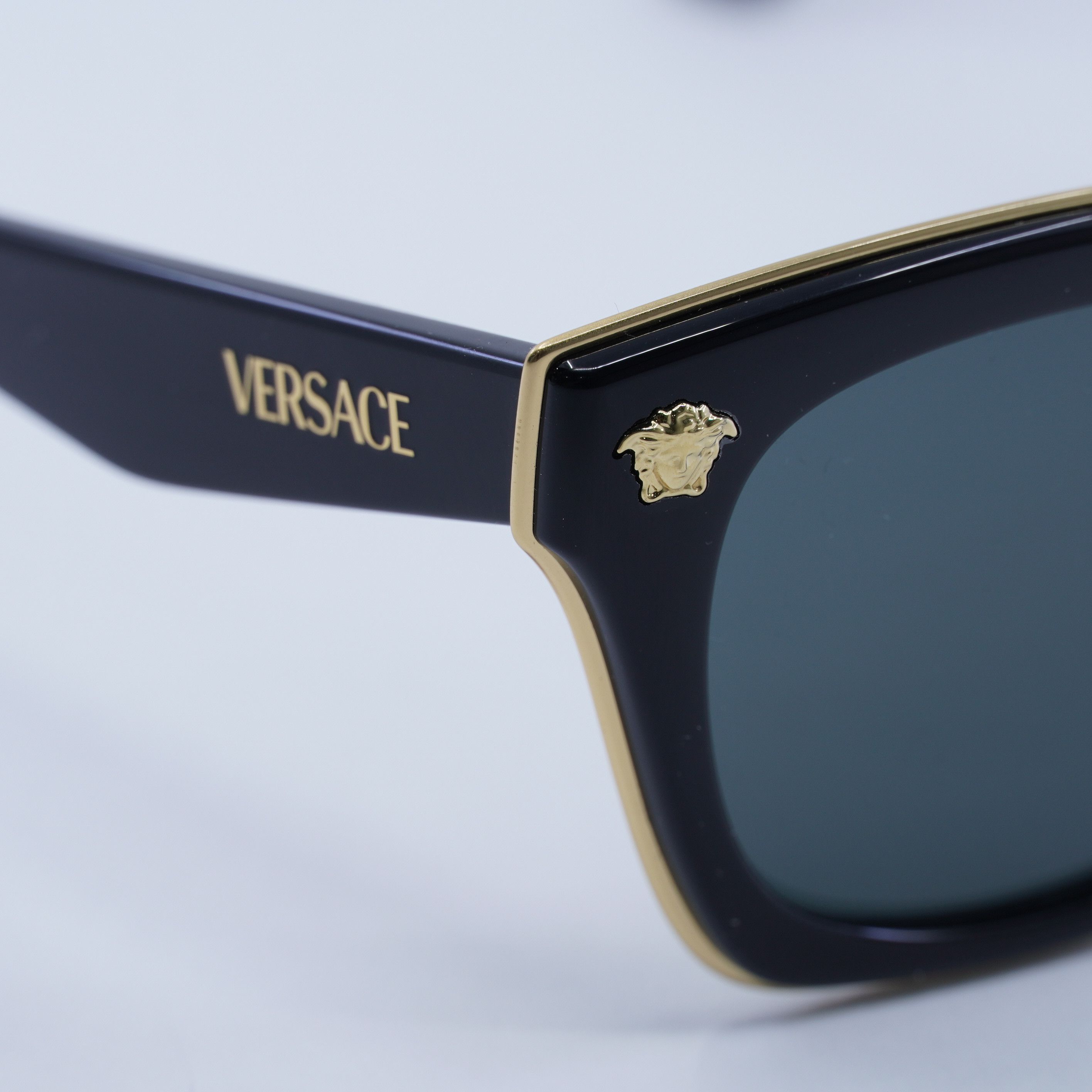 Versace Versace VE2272 GB1/87 Sunglasses Black/Gold Square Frame Size ONE SIZE - 9 Thumbnail