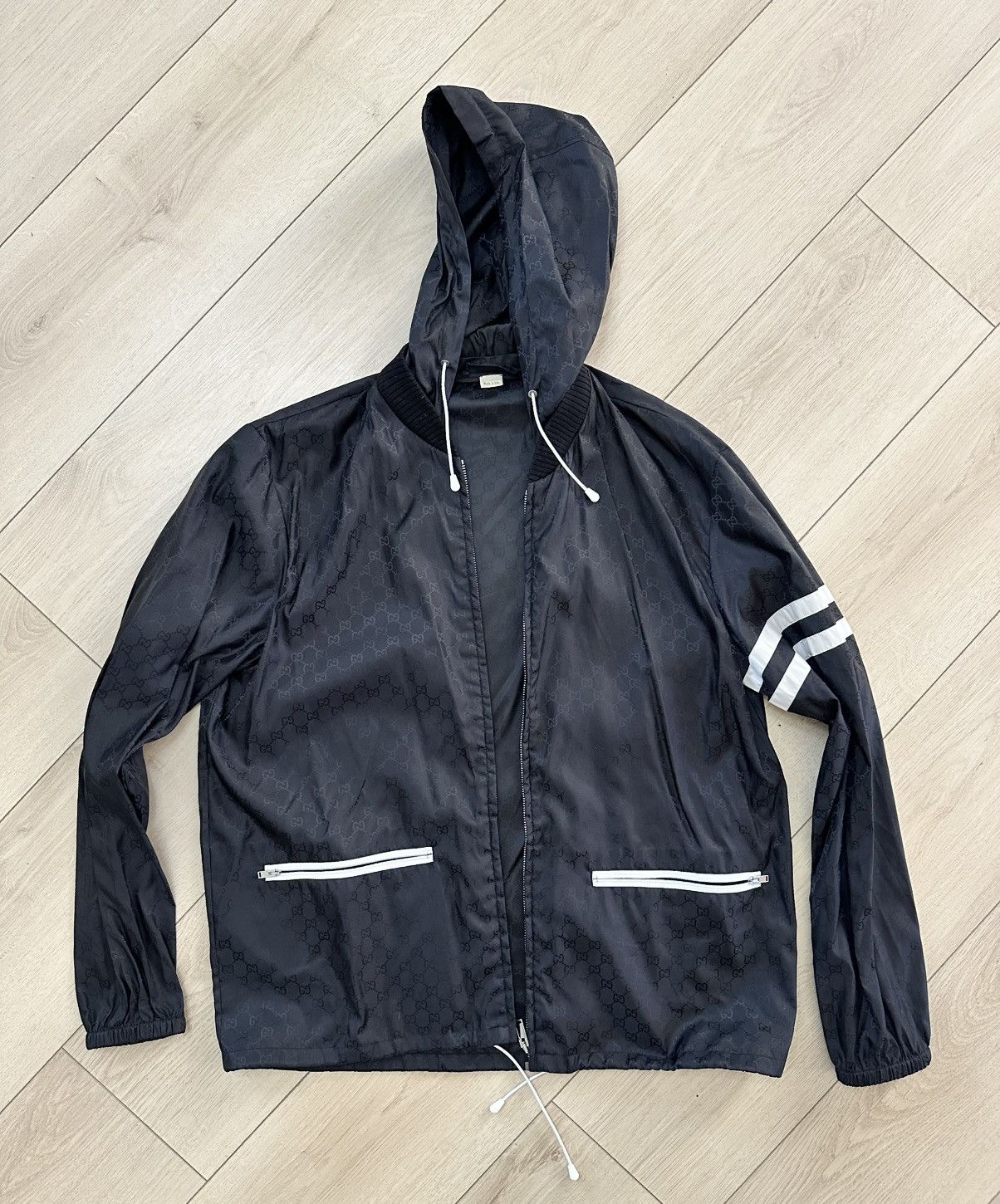 Gucci Black Gucci Monogram Windbreaker Size US M / EU 48-50 / 2 - 1 Thumbnail
