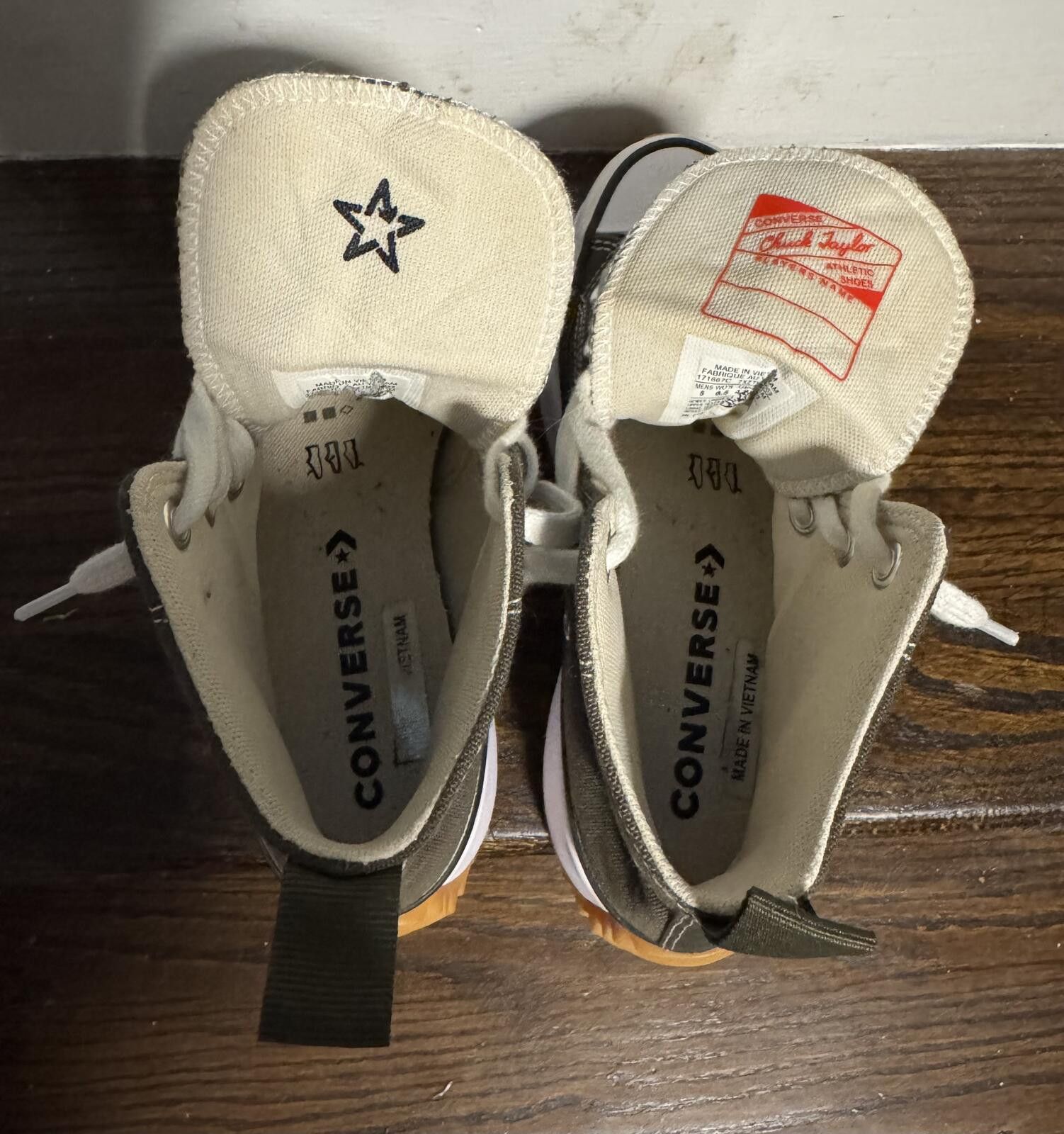 Converse Converse Run All Star Chuck Taylor Size ONE SIZE - 6 Thumbnail
