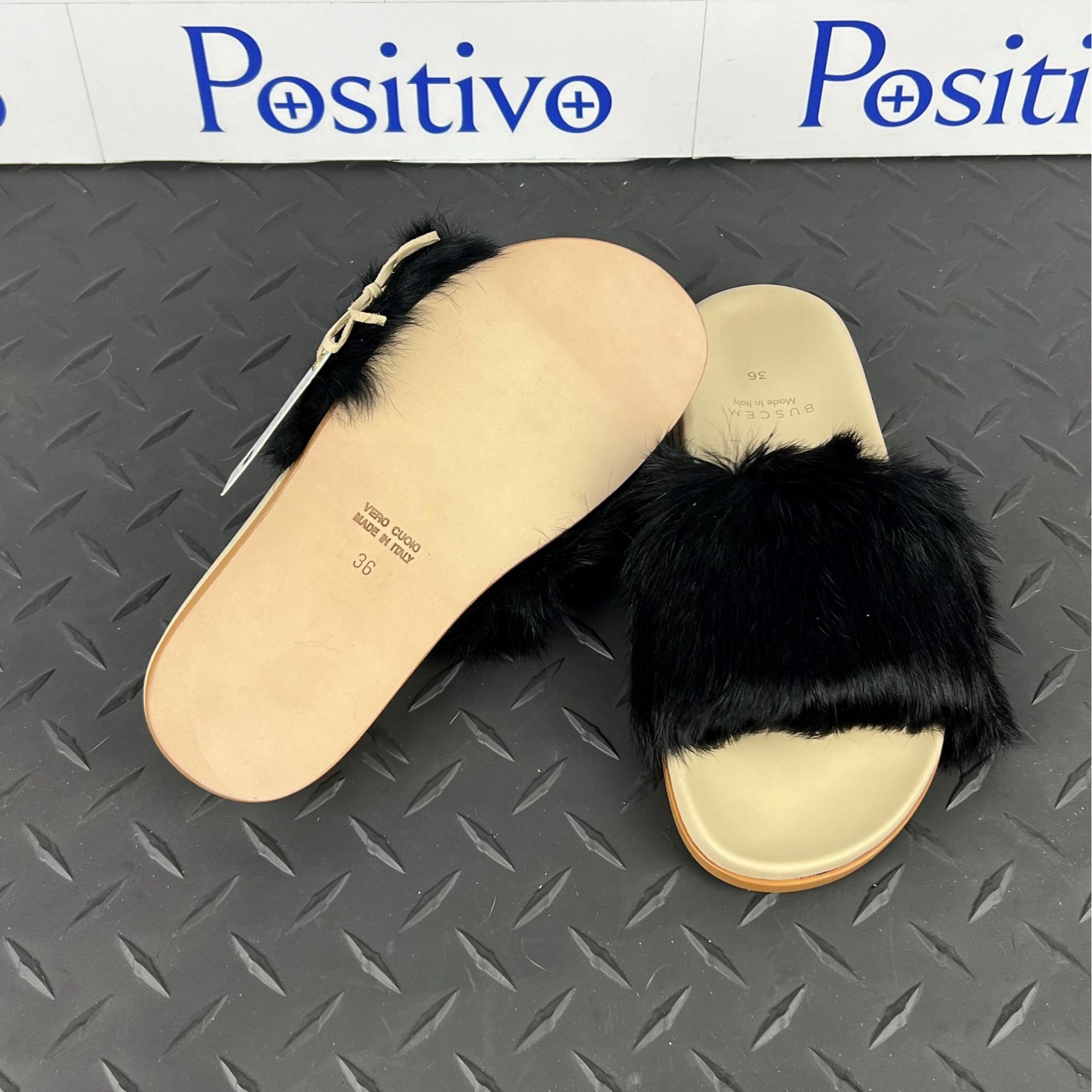 Buscemi Buscemi Slide Fur Clot Black Leather Slippers US 6 EU 36 Size US 6 / IT 36 - 4 Thumbnail