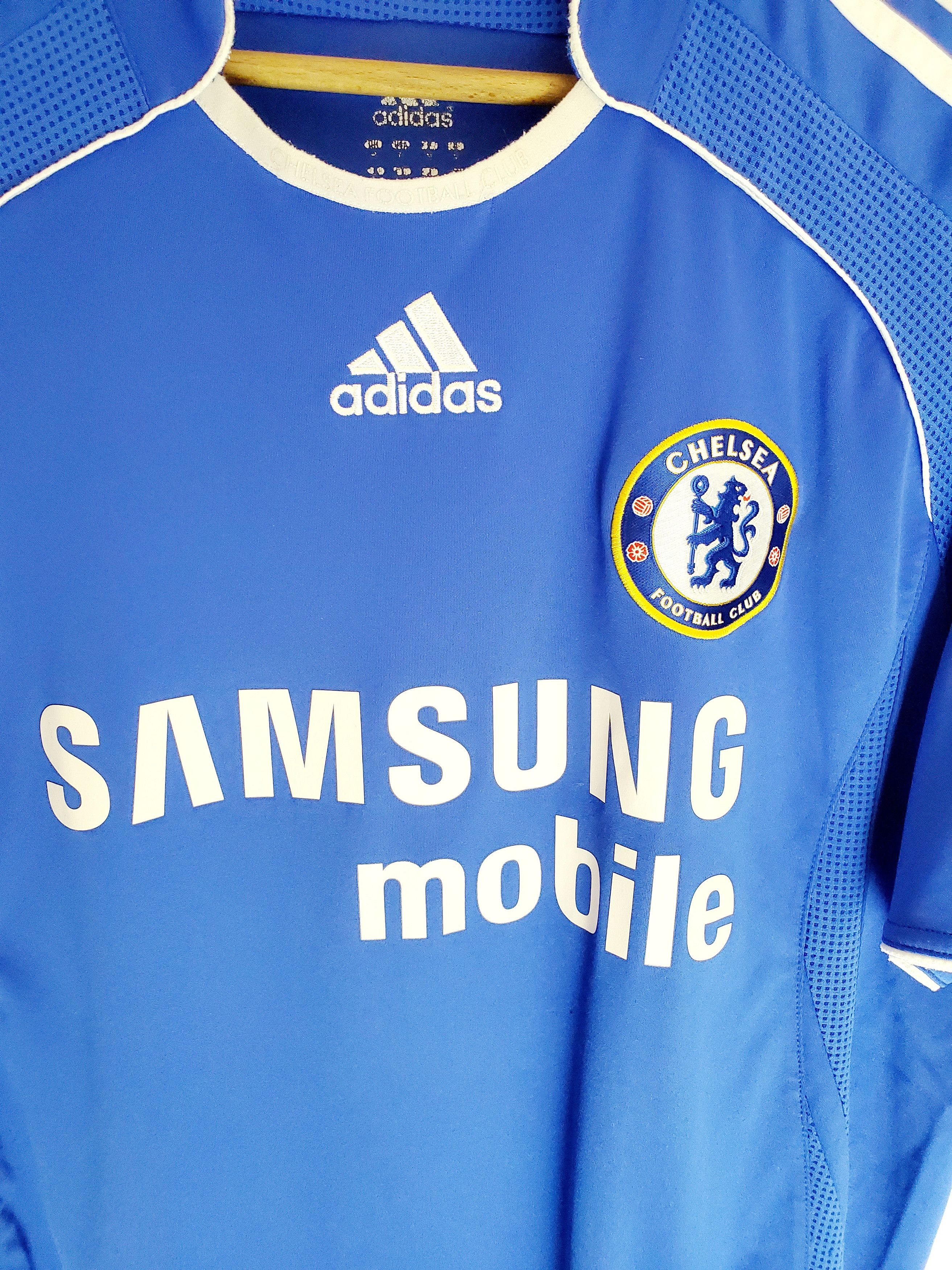 Adidas × Chelsea Soccer Vintage 2006-08 Chelsea adidas Home jersey M perfect conditi Size US M / EU 48-50 / 2 - 3 Thumbnail