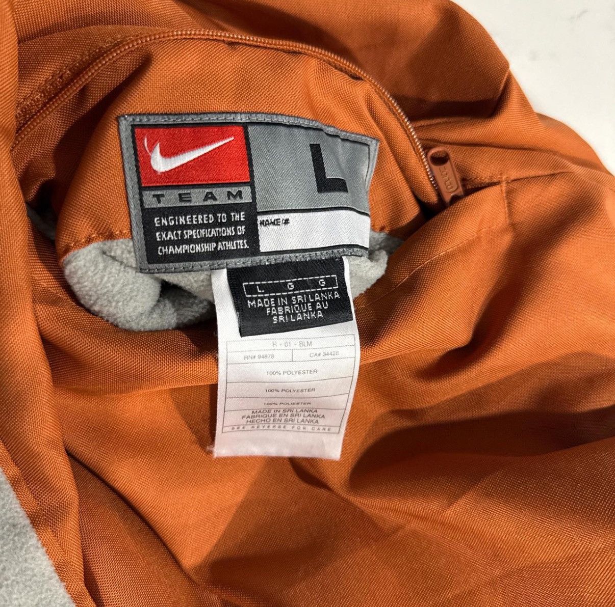 Nike Vintage reversible UT Nike jacket Size US L / EU 52-54 / 3 - 4 Thumbnail