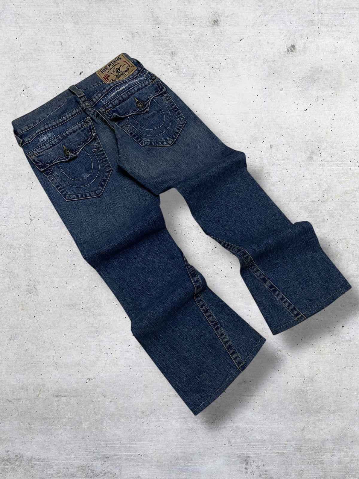 True Religion VINTAGE TRUE RELIGION DESIGNER RIPPED FAMOUS FLARED DENIM Size US 31 - 9 Thumbnail