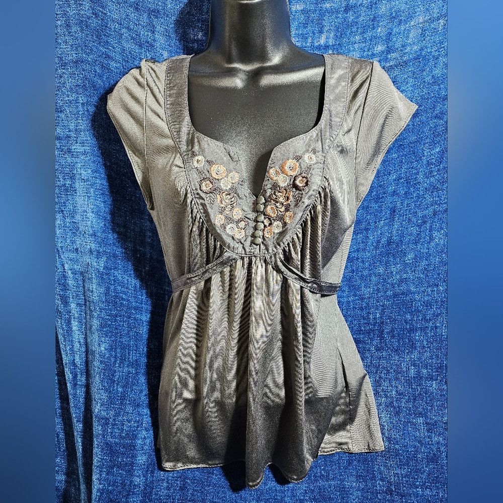 Vintage Y2K Ted Baker Satin Gray Embroidered Floral Tie Back Blouse Size S / US 4 / IT 40 - 2 Thumbnail