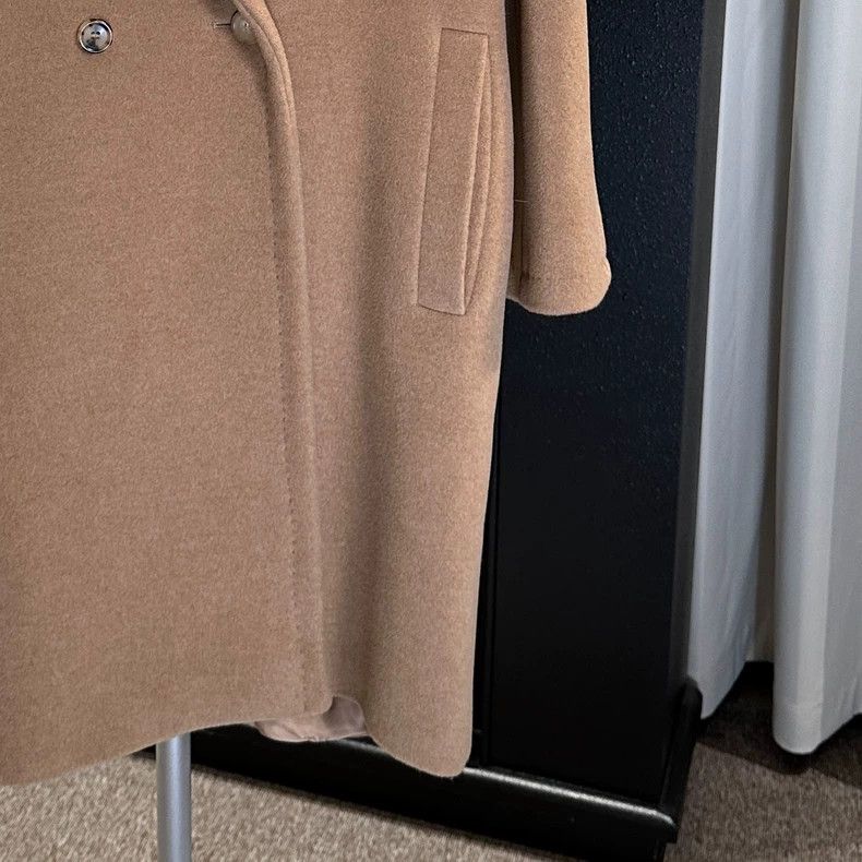 Max Mara Max Mara Mid-length double-breasted woolen coat Size M / US 6-8 / IT 42-44 - 2 Thumbnail