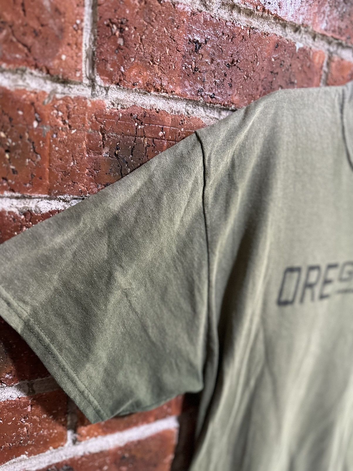 Japanese Brand Thrashed Vintage Oregunian Faded Tee Size US L / EU 52-54 / 3 - 7 Thumbnail