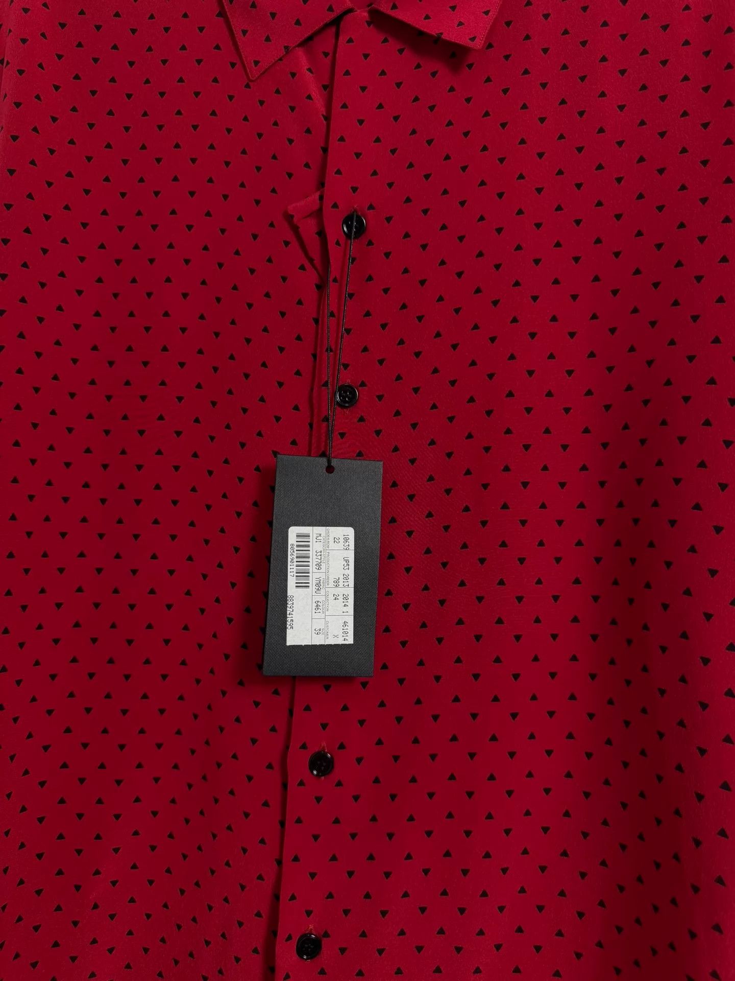 Saint Laurent Paris SLP14SS Hedi Slimane Silk Red-Base Black Triangle Shirt Size US M / EU 48-50 / 2 - 3 Thumbnail