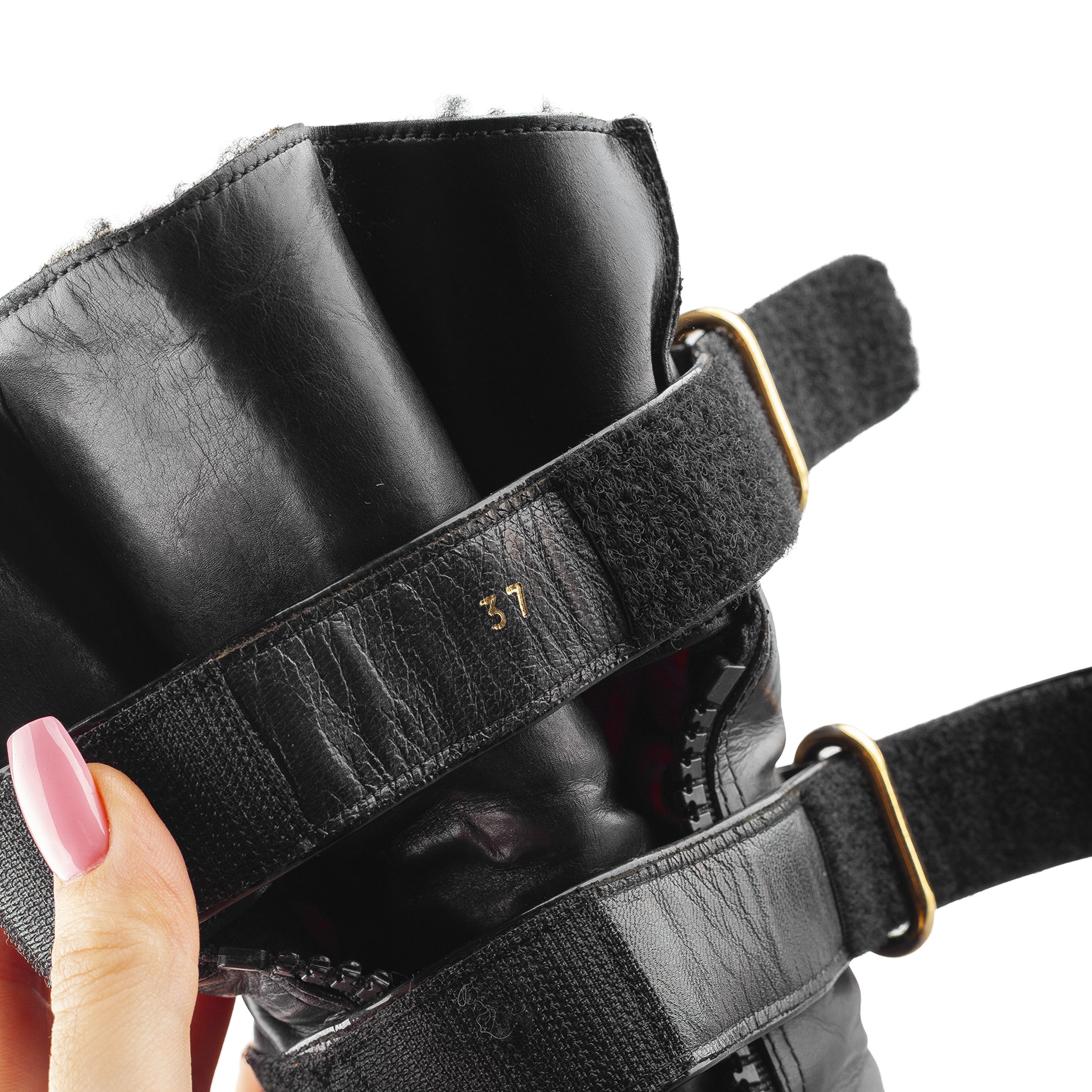 Louis Vuitton Louis Vuitton 2006 Ready-to-Wear Black Leather Wedge Boots Size US 6 / IT 36 - 14 Thumbnail