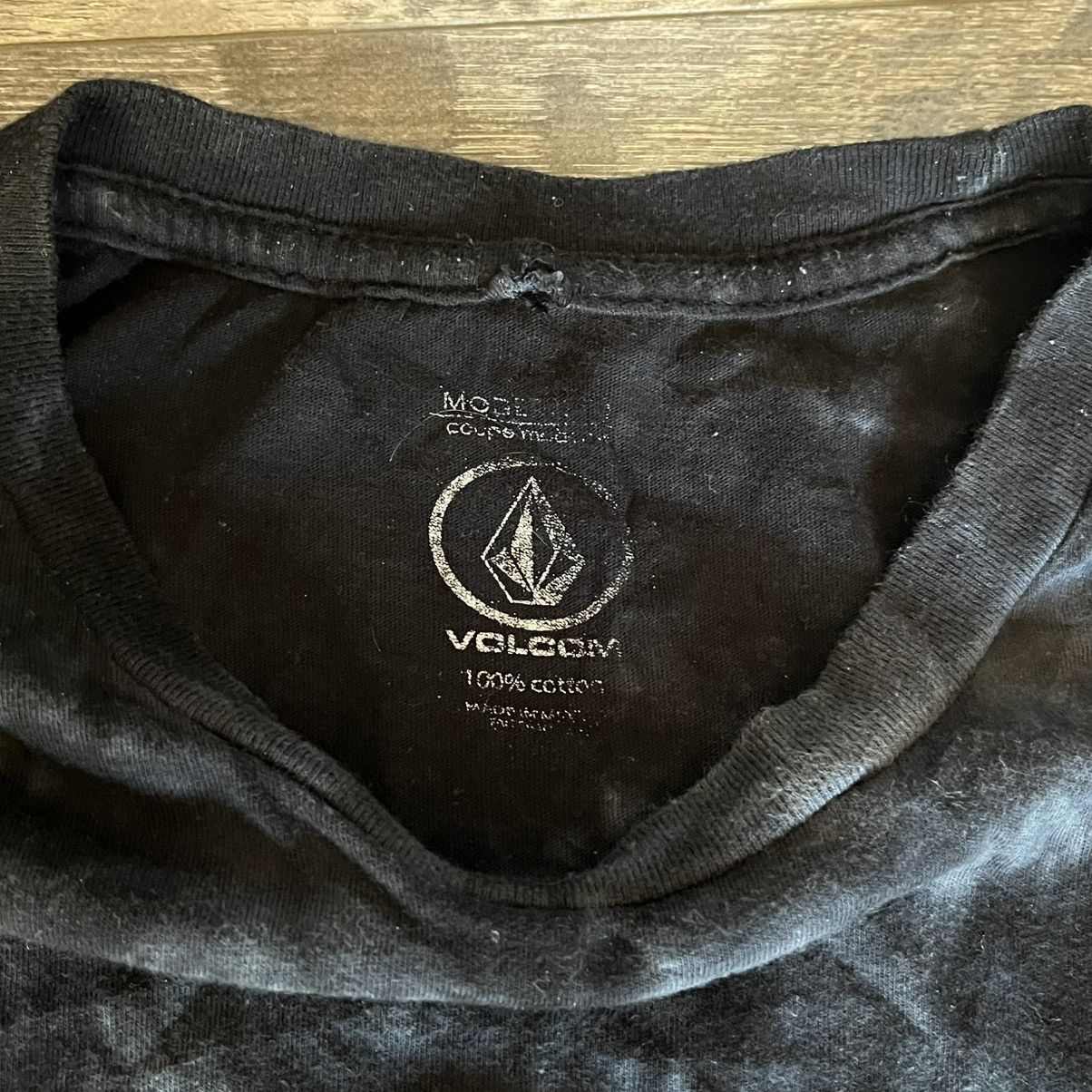 Volcom Vintage Y2K Volcom Black Marble Tie Dye Blank Skater T Shirt Size US XL / EU 56 / 4 - 5 Thumbnail