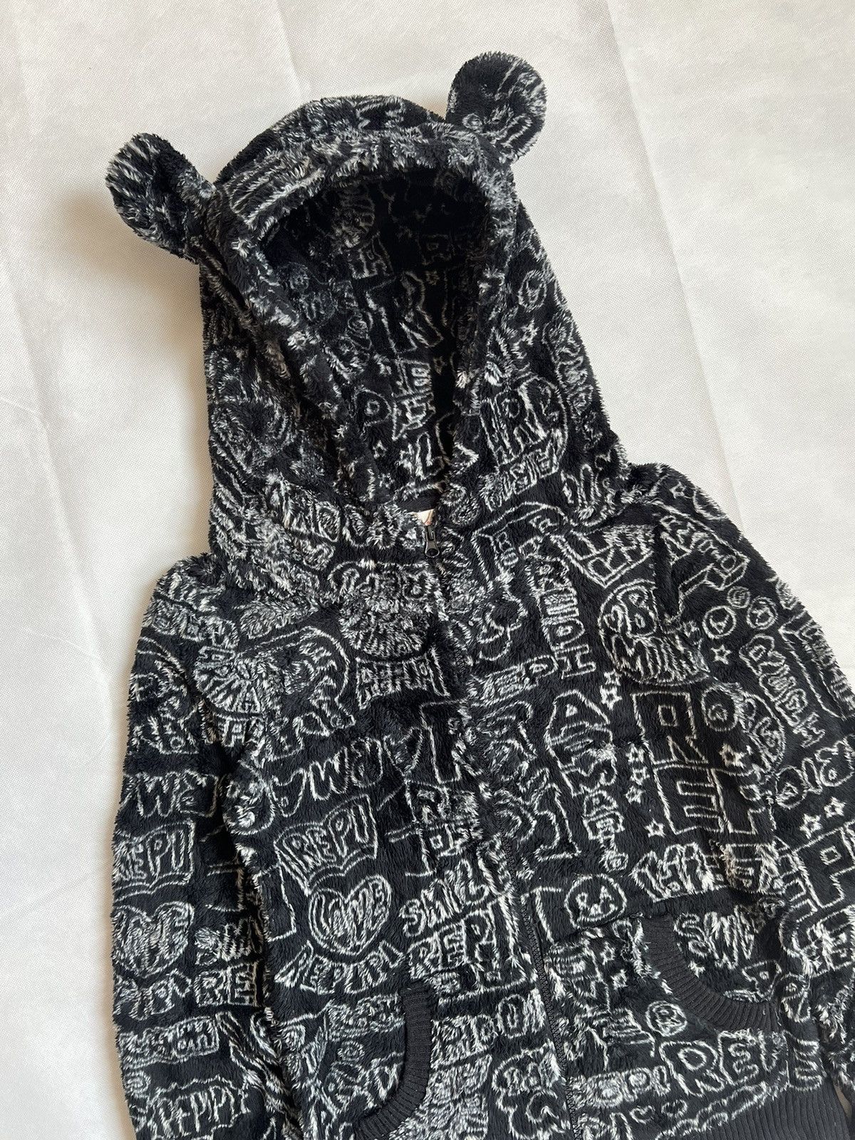 Japanese Brand Repipi Armario Full Print Inspired By Ne Net Fleece Hoodie Size US M / EU 48-50 / 2 - 3 Thumbnail
