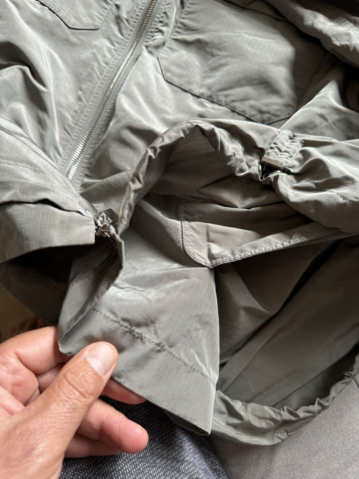 Dior DIOR technical shirt SIZES SHOWN IN PHOTOS BY TAPE MEASURE Size US S / EU 44-46 / 1 - 11 Thumbnail