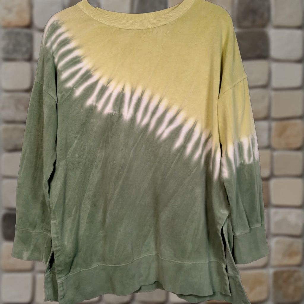 Old Navy OLD NAVY Sweatshirt Tie Dye Women M Green Citrine Hippe Festival Crew Neck Pullover Relaxed Fit Regular Size Medium Ladies Hipster Boho Athleisure Size M / US 6-8 / IT 42-44 - 1 Thumbnail