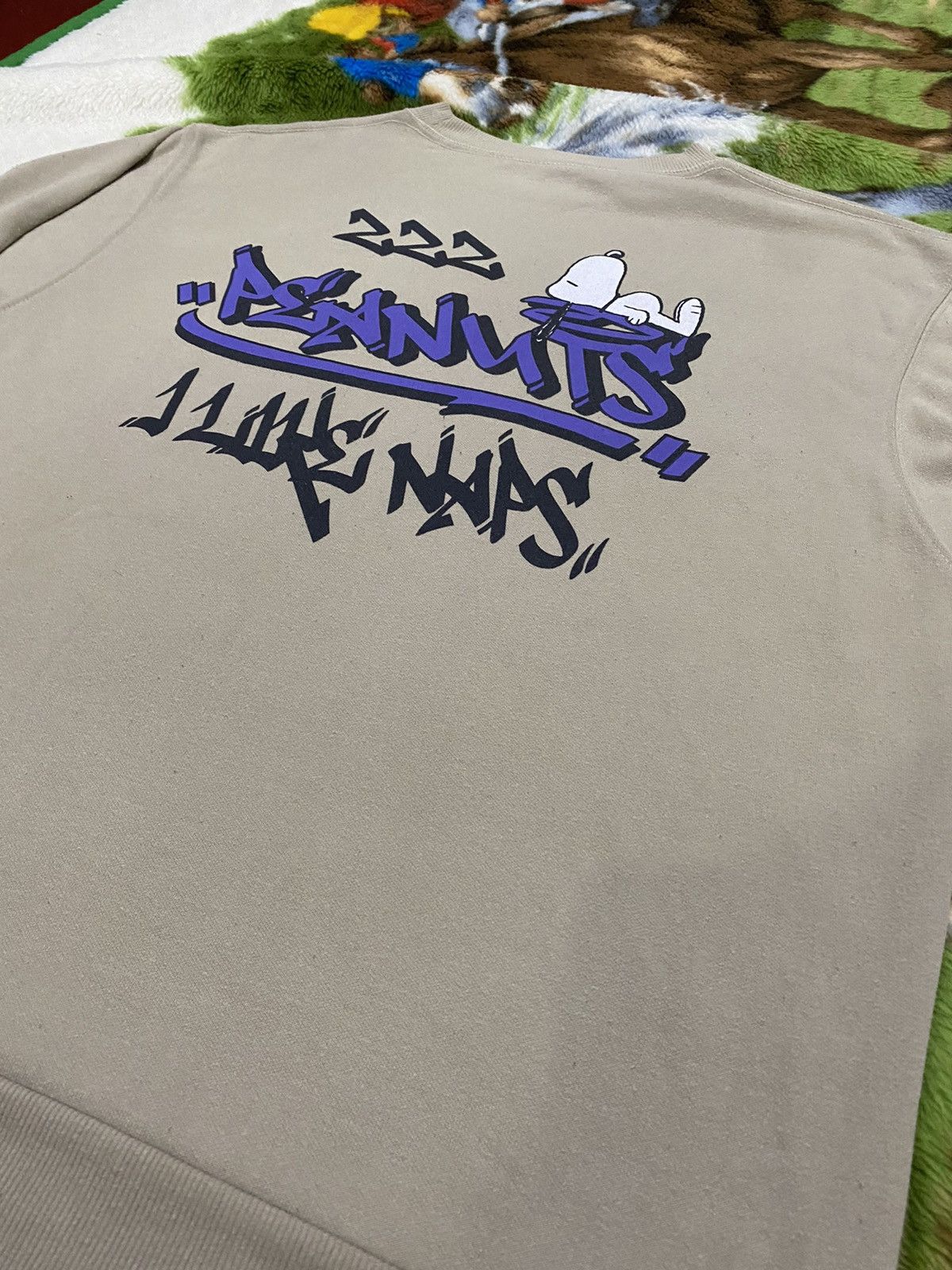 Peanuts 🔥PEANUTS I LIKE NAPS GRAFITI FONT ART BACK HIT SWEATSHIRT Size US M / EU 48-50 / 2 - 4 Thumbnail